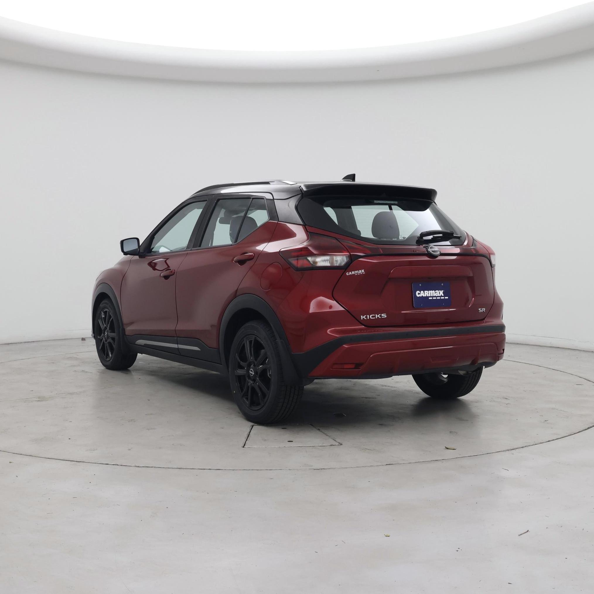 Thumbnail: 2022 Nissan Kicks - 2