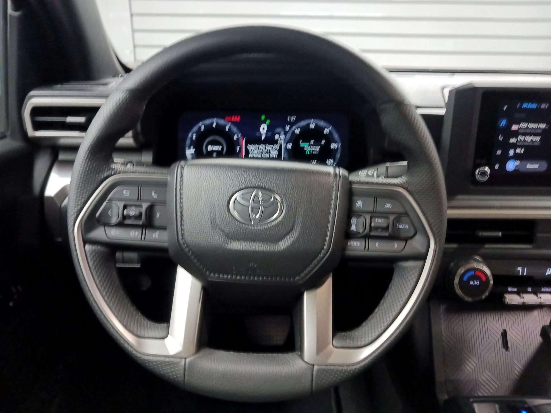 Thumbnail: 2025 Toyota Tacoma - 10