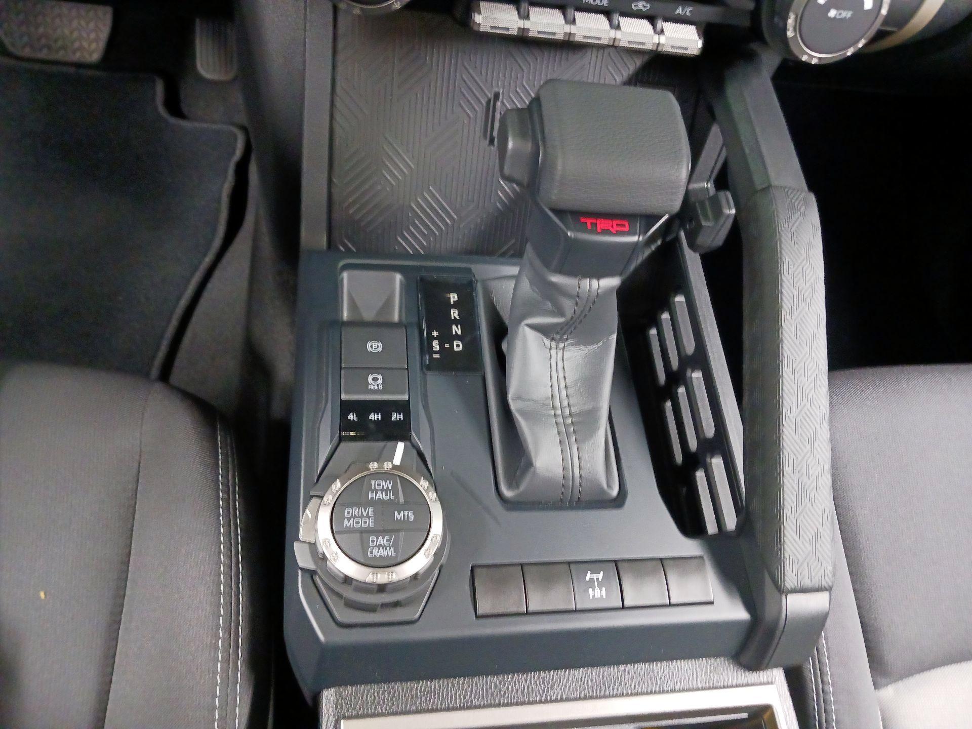 Thumbnail: 2025 Toyota Tacoma - 17