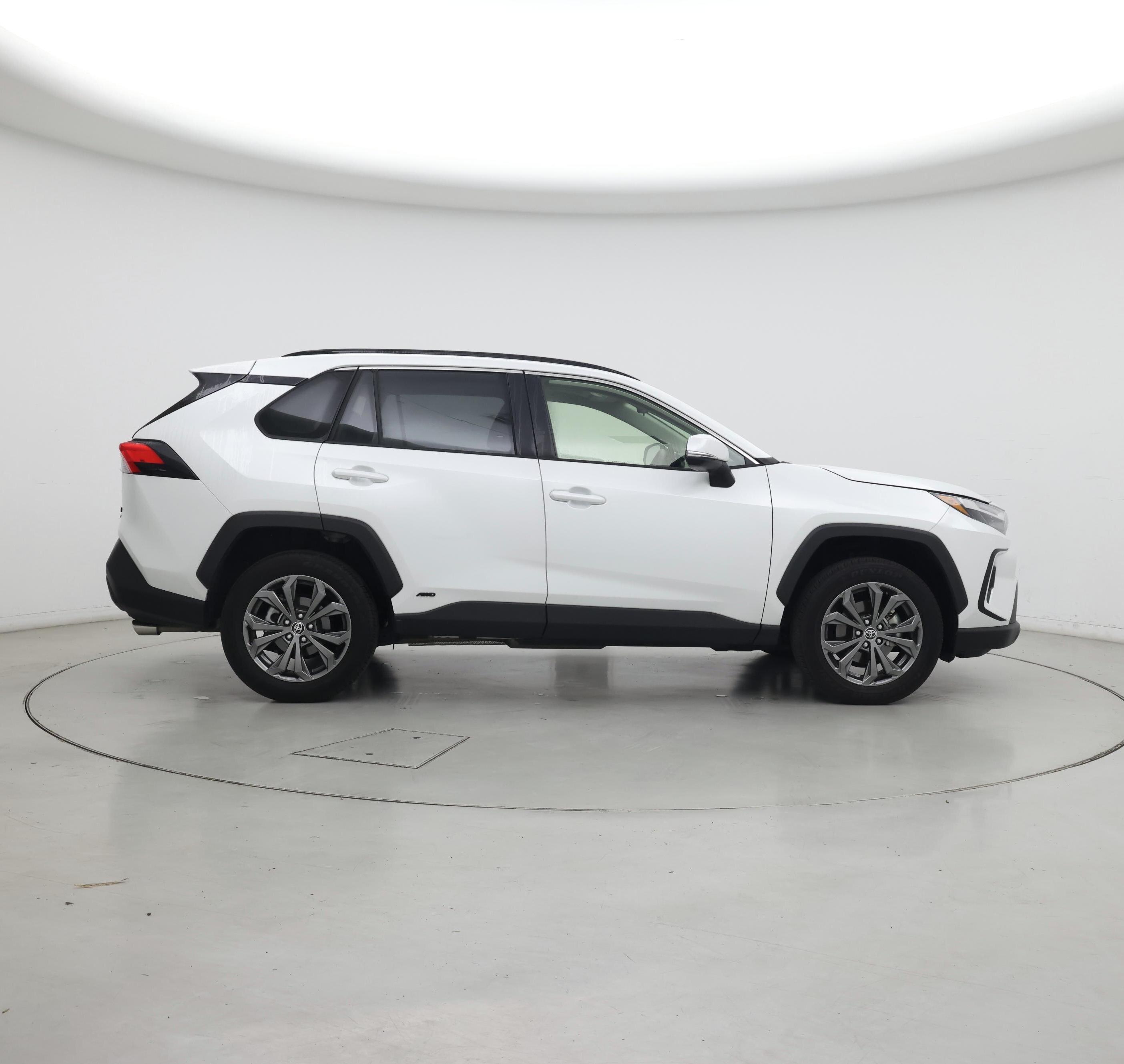 Thumbnail: 2025 Toyota RAV4 - 7