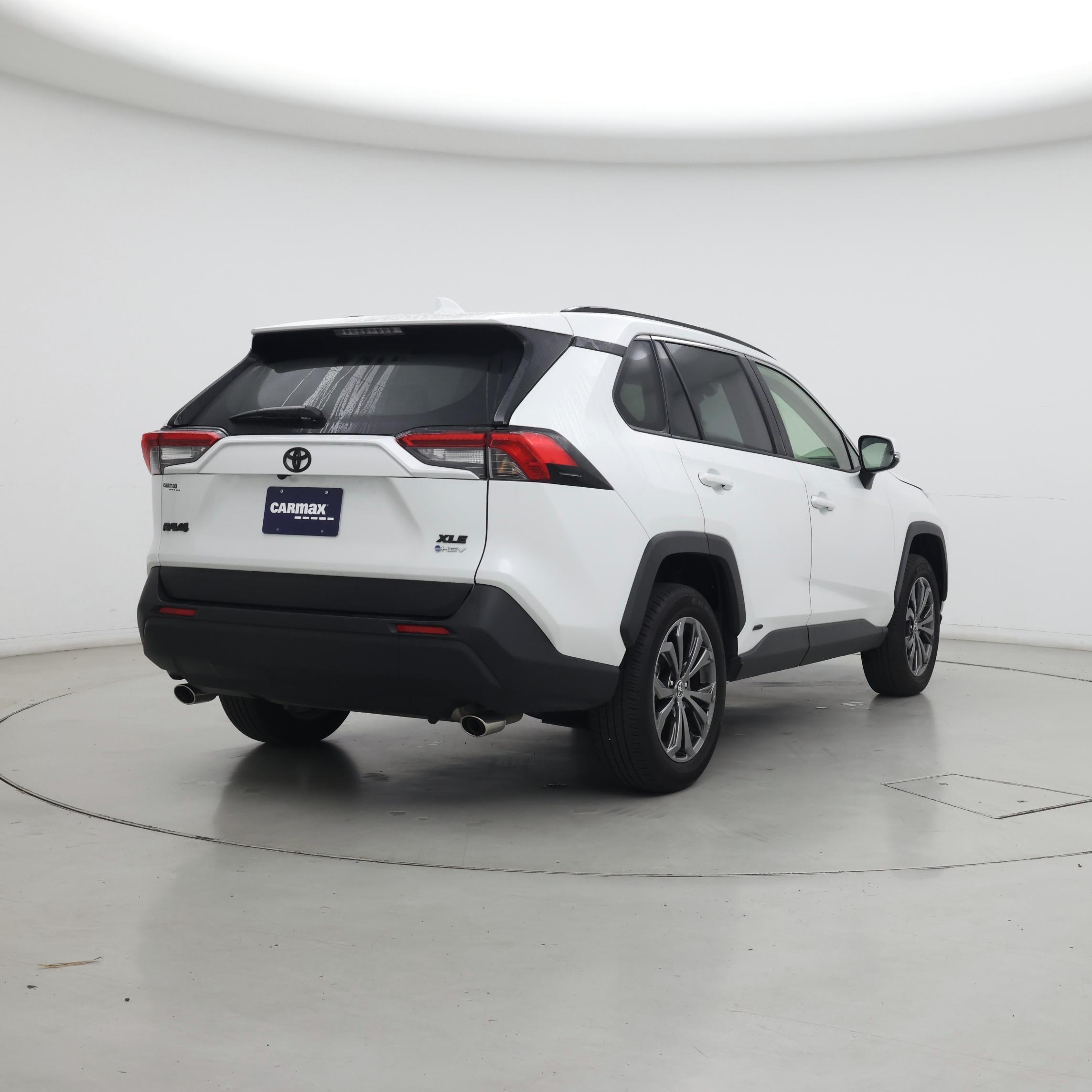 Thumbnail: 2025 Toyota RAV4 - 8