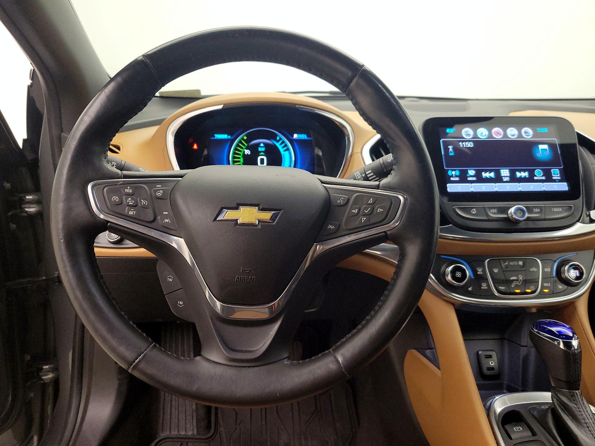 Thumbnail: 2016 Chevrolet Volt - 10