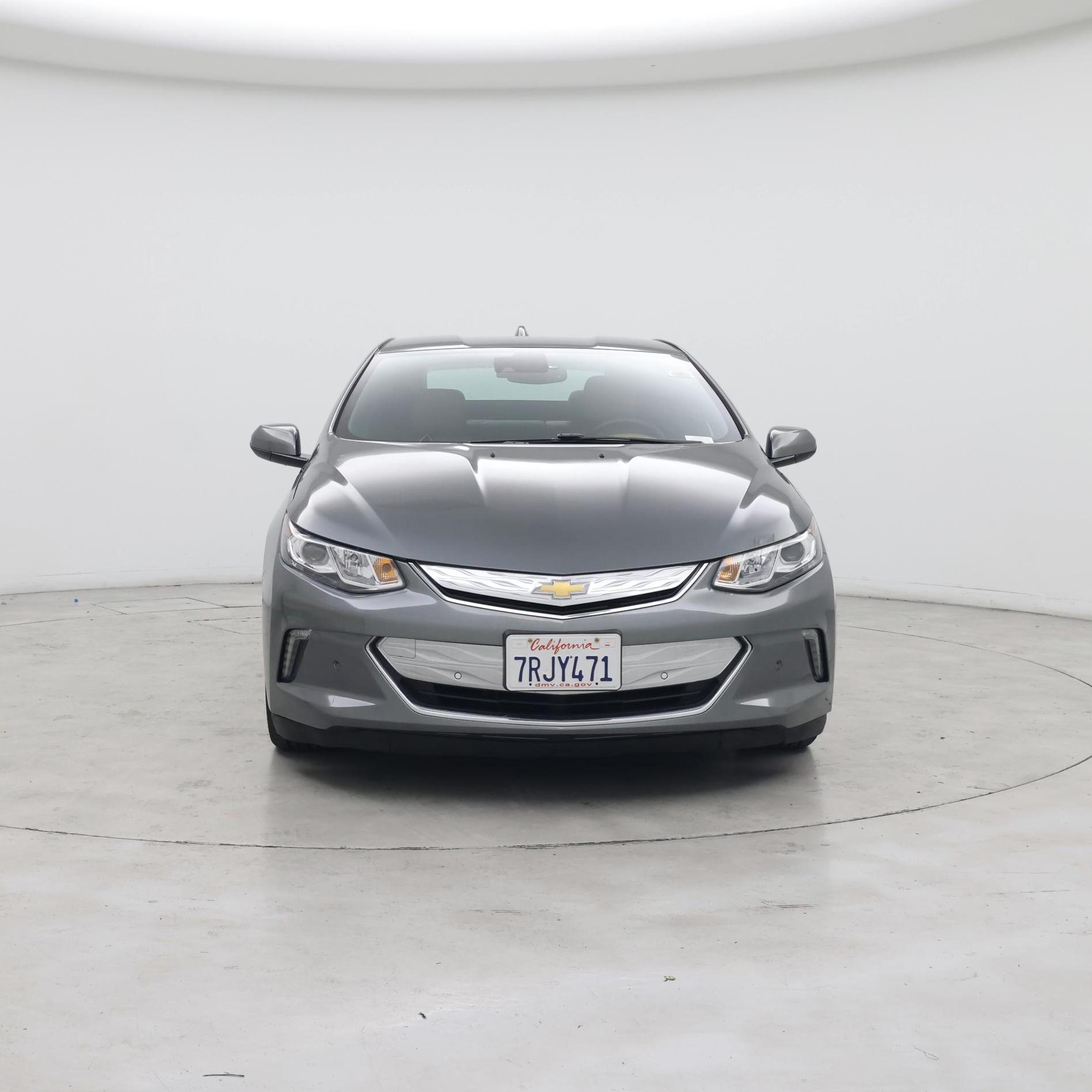 Thumbnail: 2016 Chevrolet Volt - 5