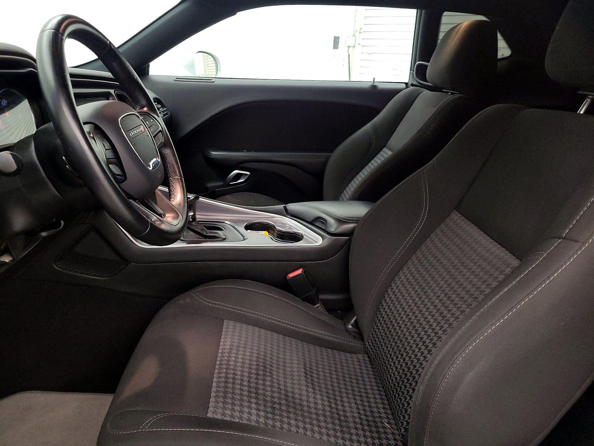 Thumbnail: 2020 Dodge Challenger - 11