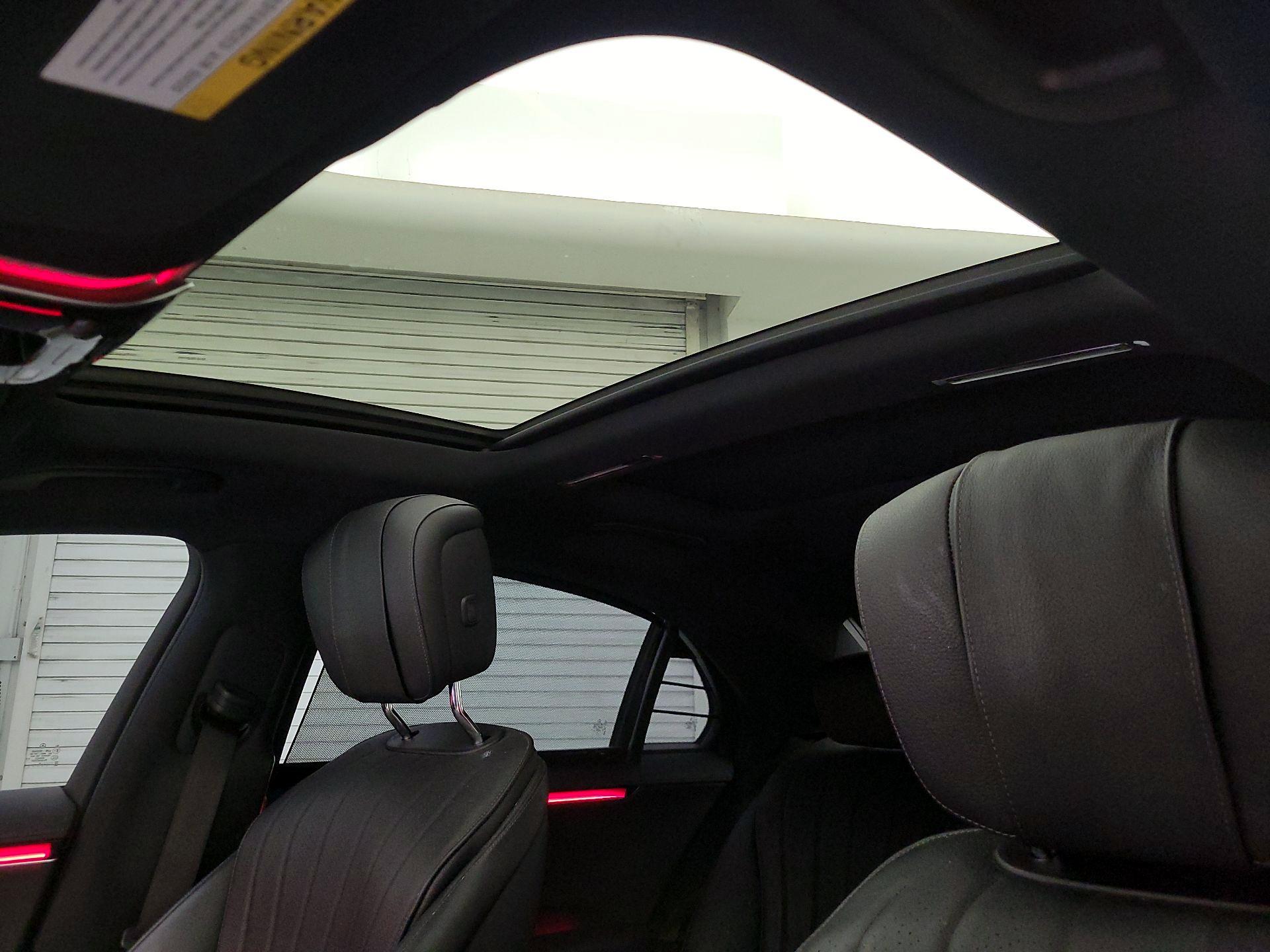 Thumbnail: 2022 Mercedes-Benz S-Class - 18