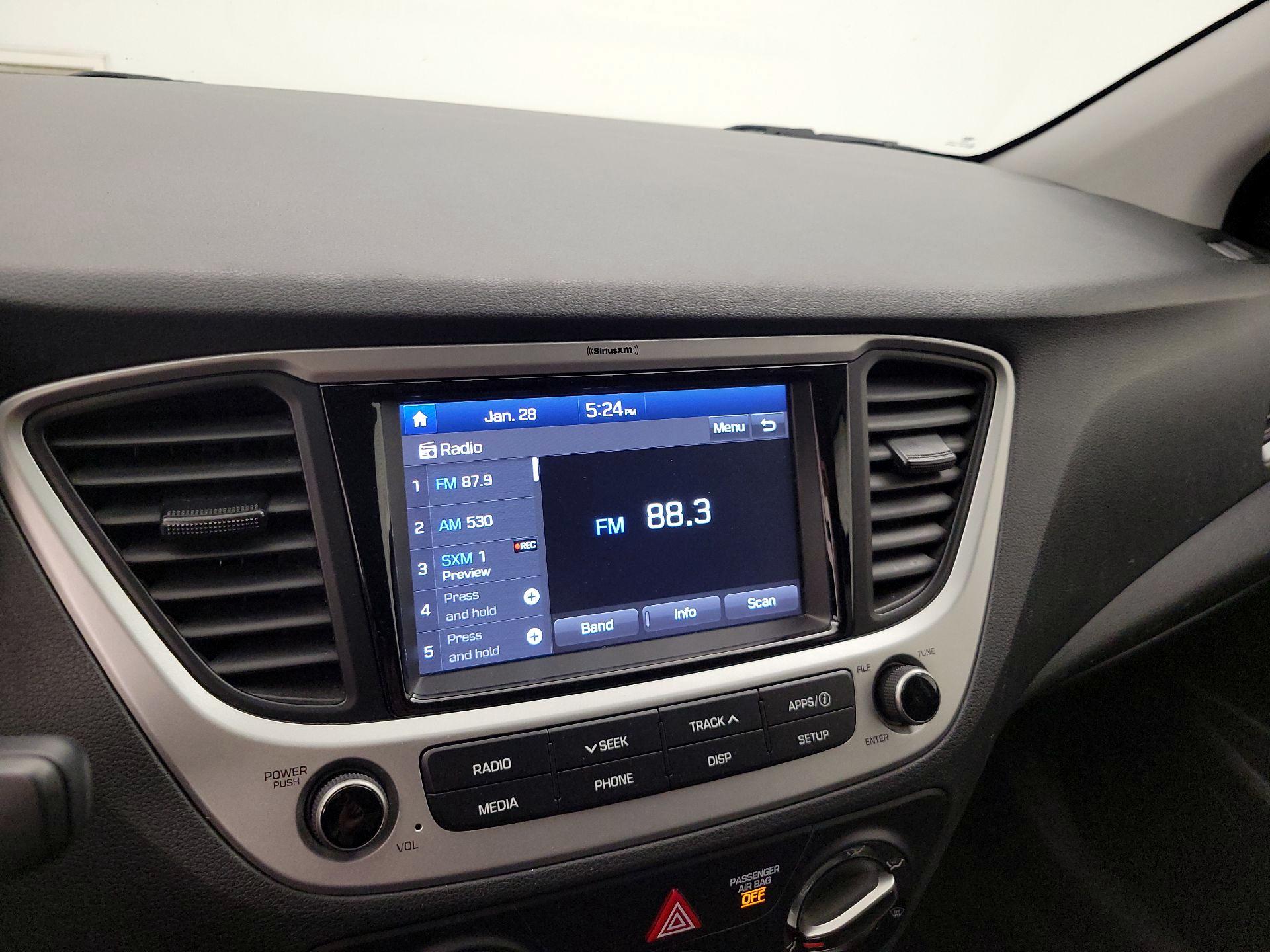 Thumbnail: 2022 Hyundai Accent - 15