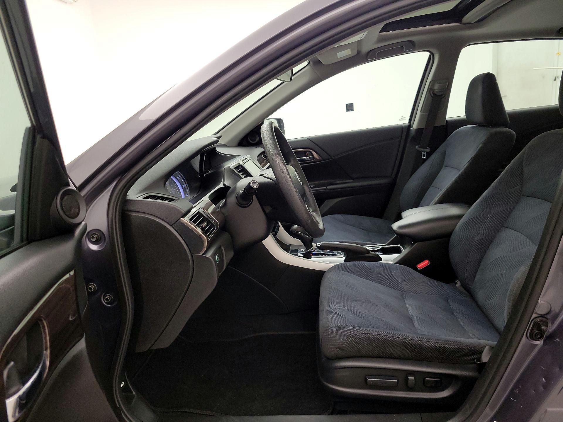 Thumbnail: 2016 Honda Accord - 11