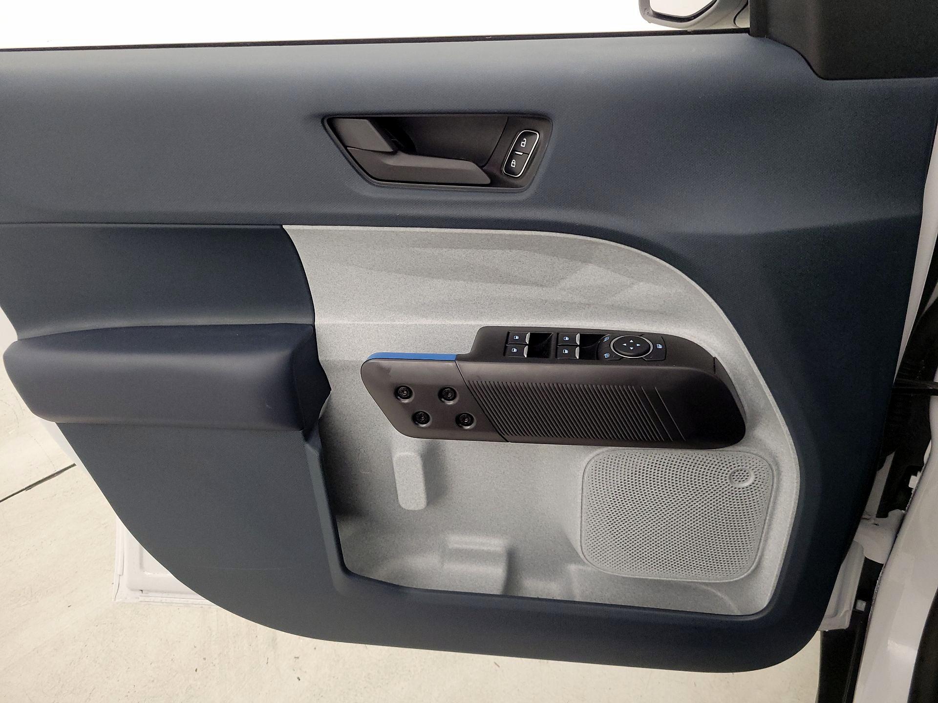 Thumbnail: 2025 Ford Maverick - 12