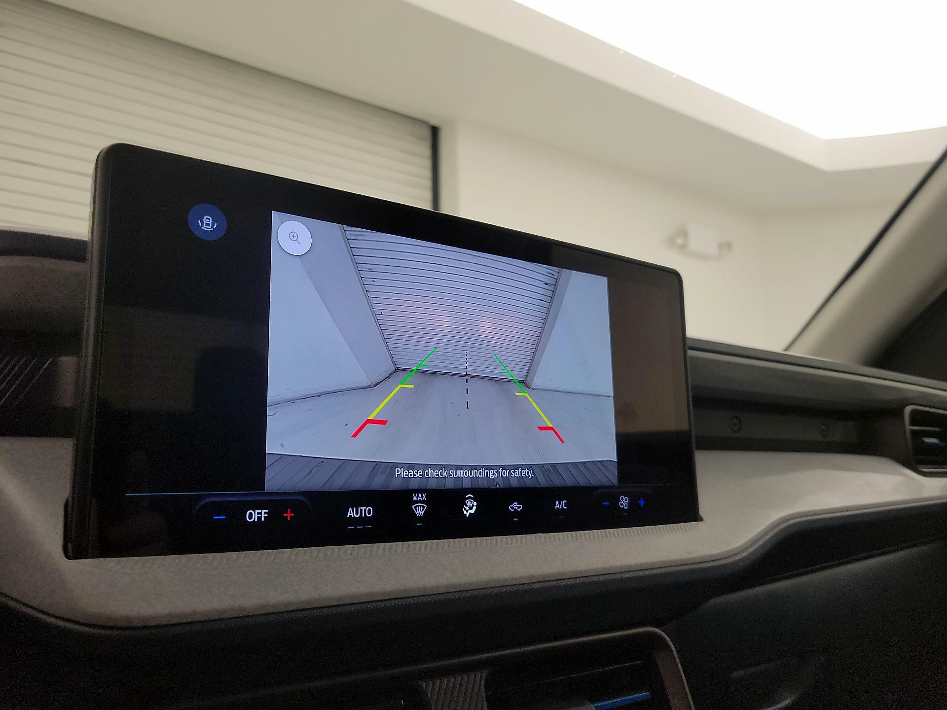 Thumbnail: 2025 Ford Maverick - 14