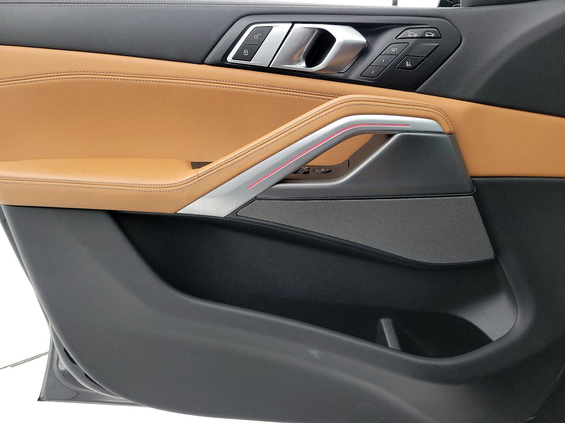 Thumbnail: 2023 BMW X6 - 12