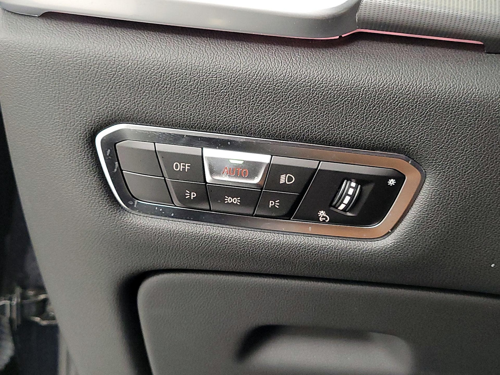 2023 BMW X6 40i - Photo 14