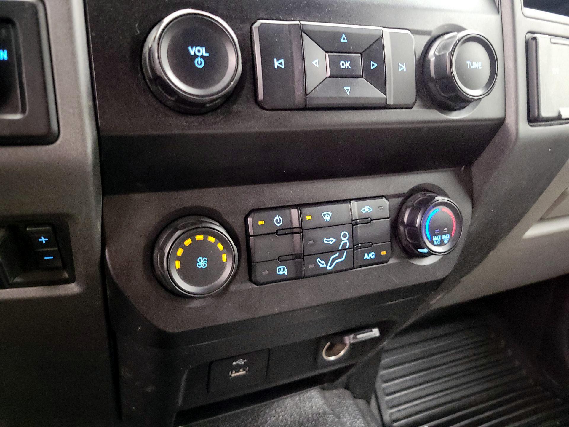 Thumbnail: 2021 Ford F-250 - 16