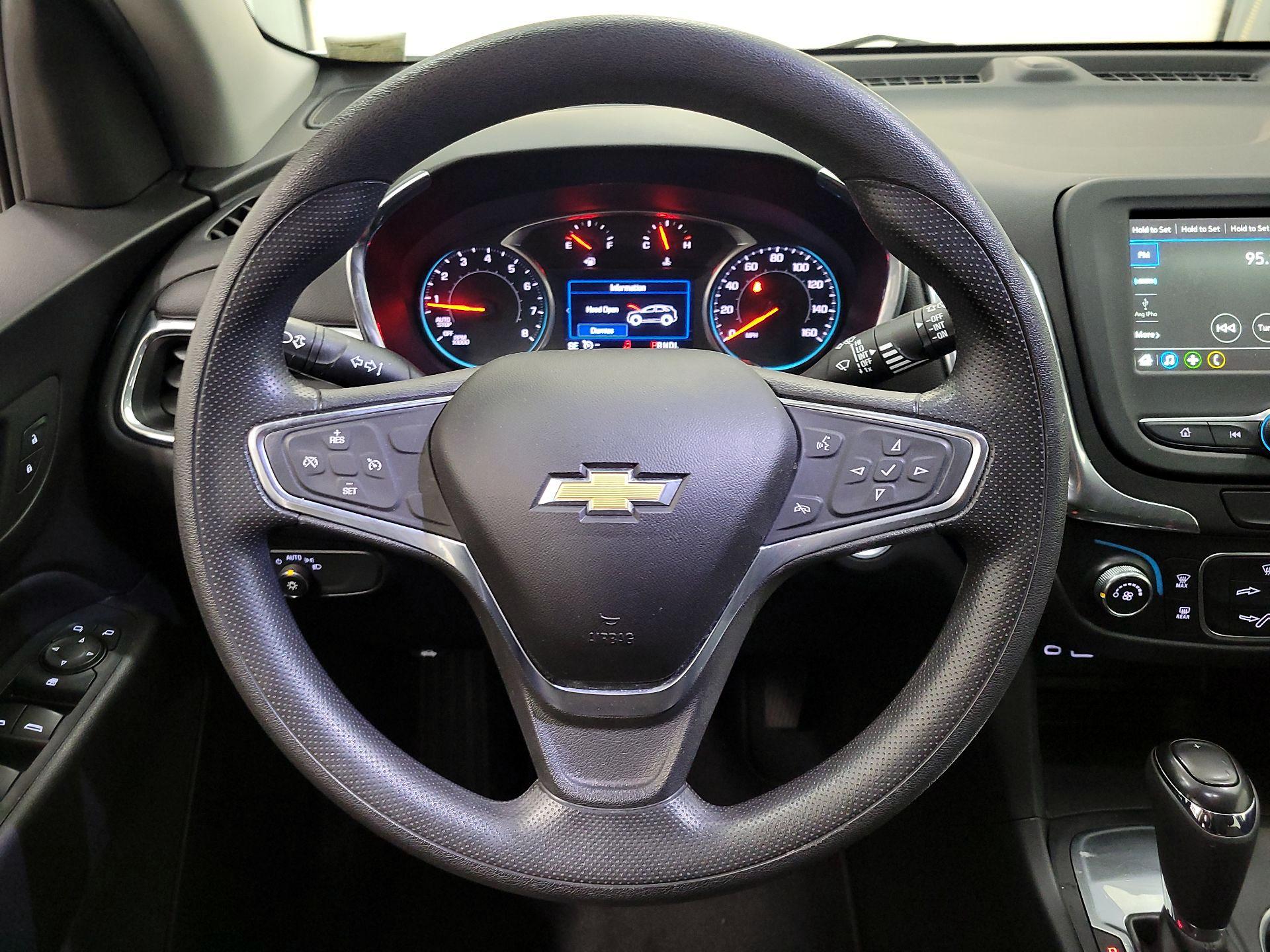Thumbnail: 2019 Chevrolet Equinox - 10