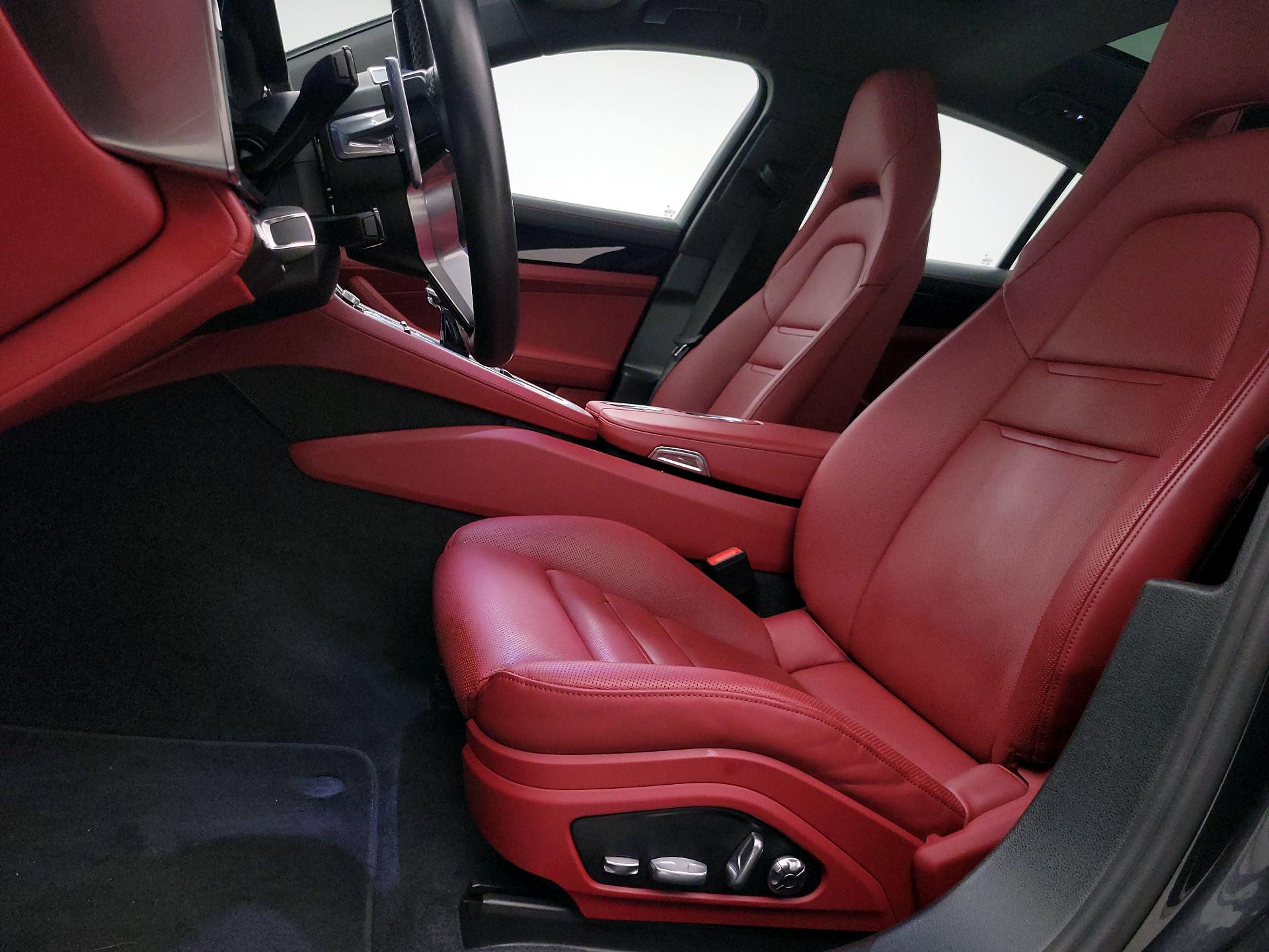 Thumbnail: 2018 Porsche Panamera - 11