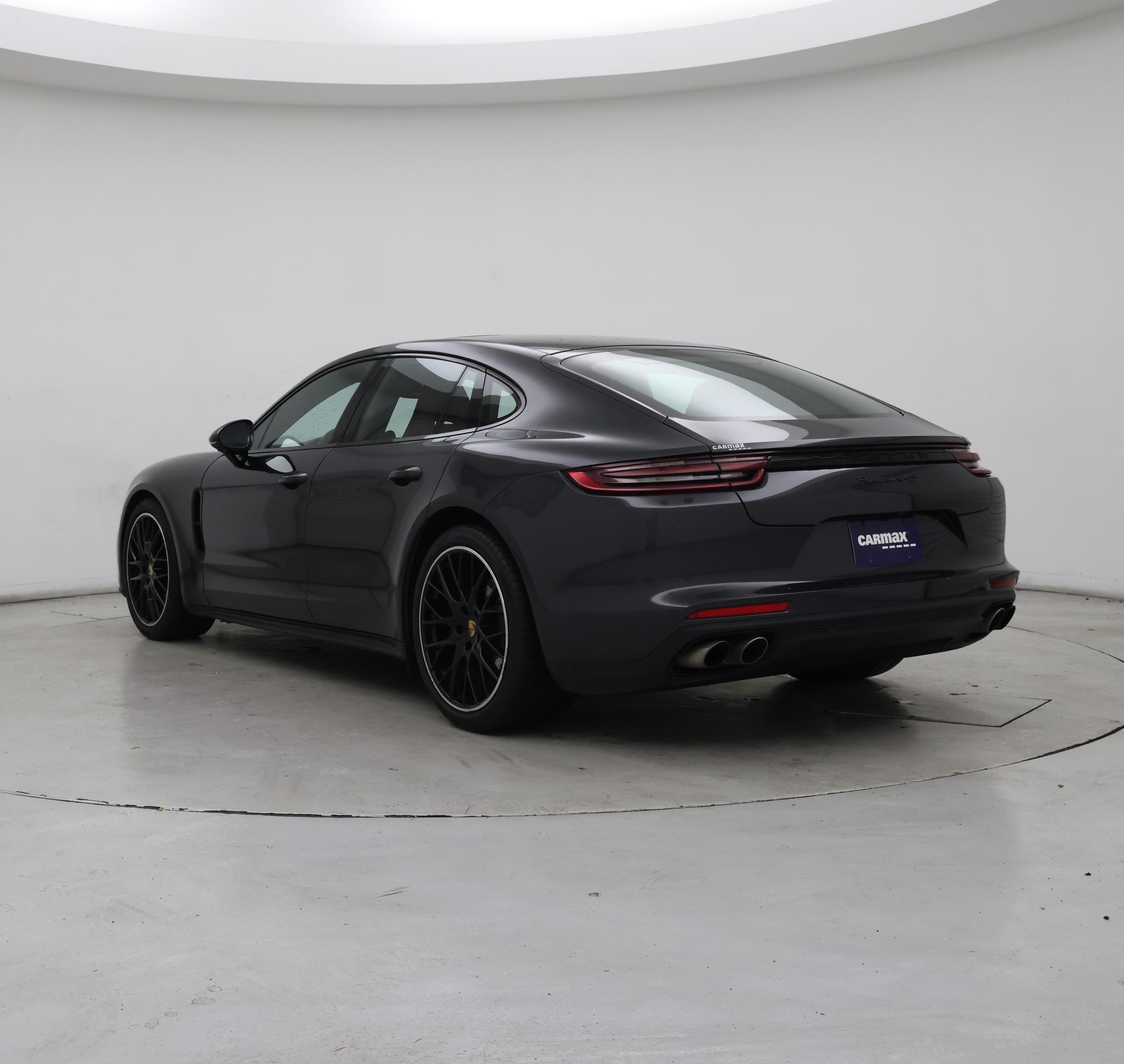 Thumbnail: 2018 Porsche Panamera - 2