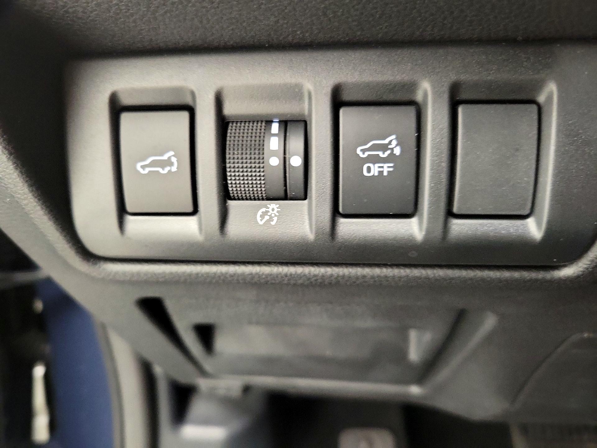 Thumbnail: 2023 Subaru Outback - 13