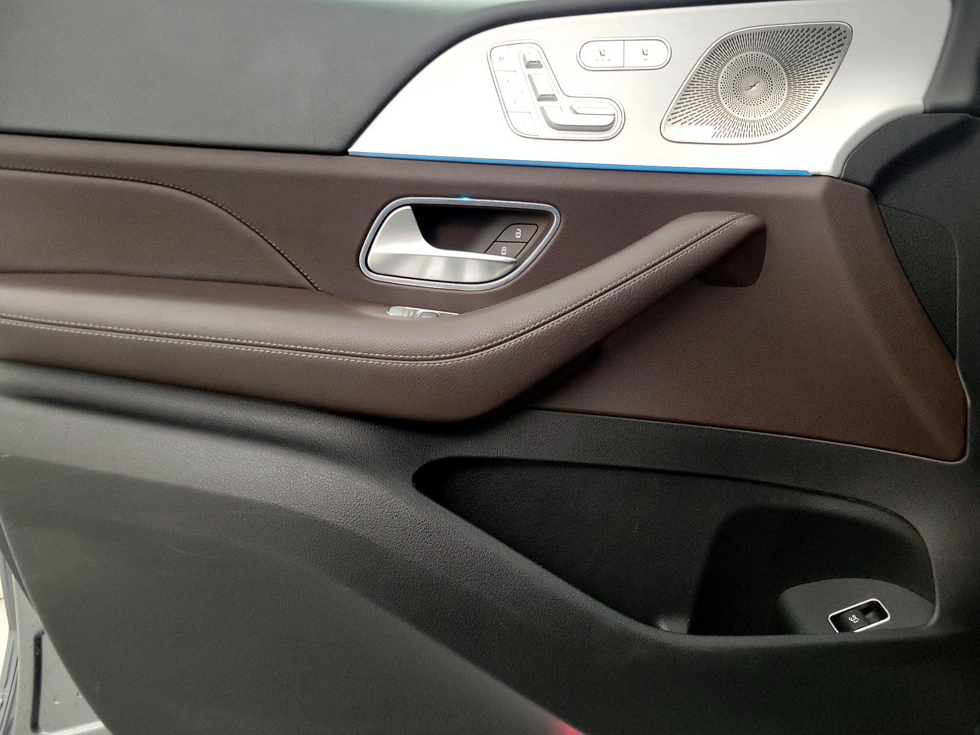 Thumbnail: 2022 Mercedes-Benz GLE - 12