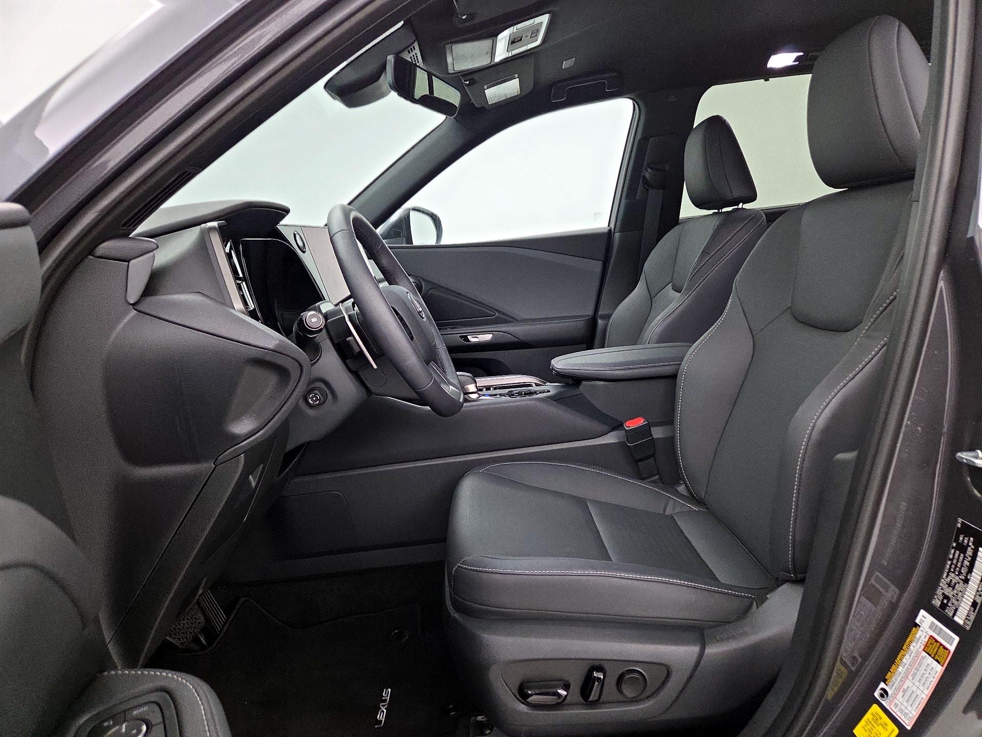 Thumbnail: 2025 Lexus TX - 11