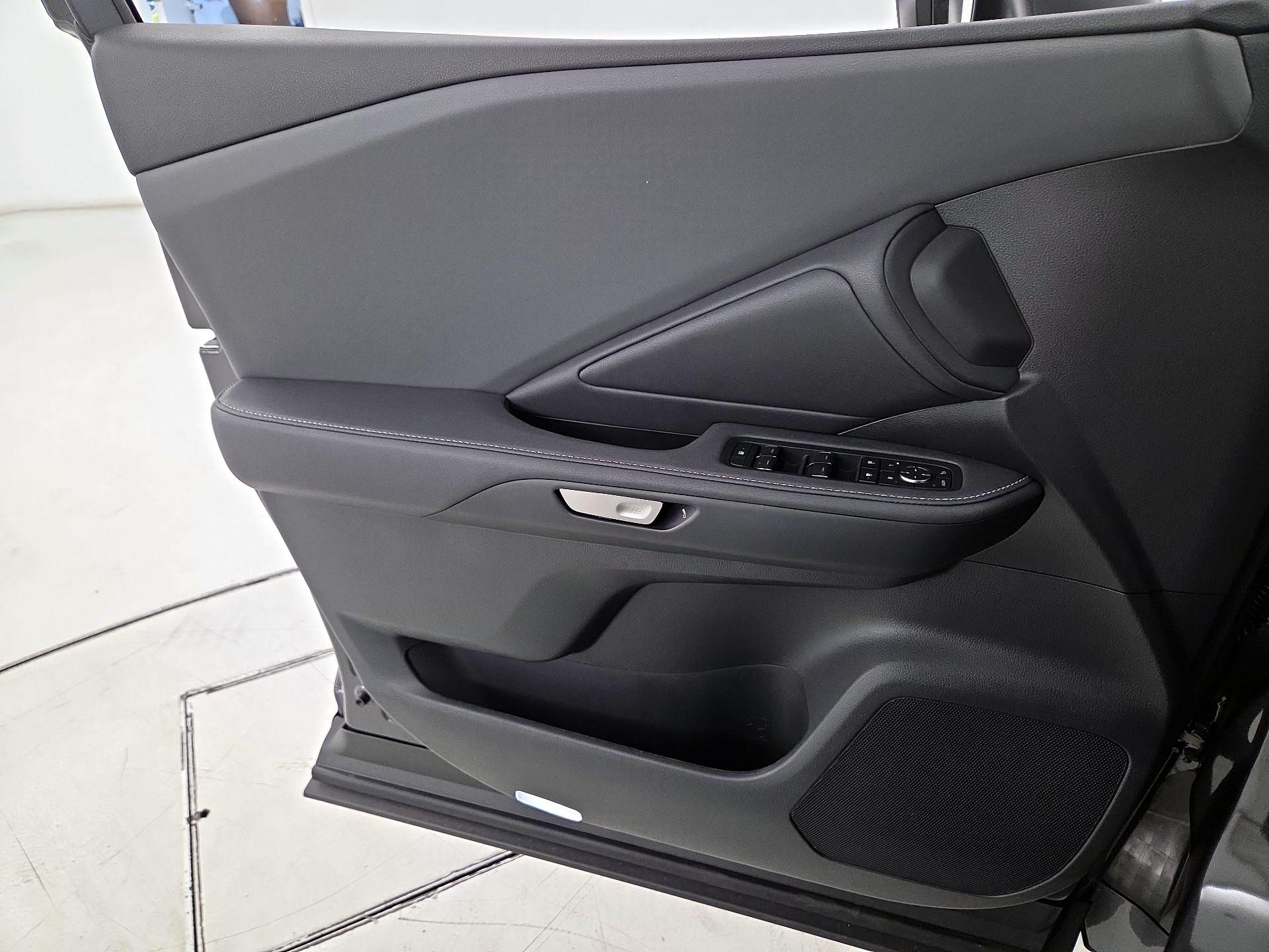 Thumbnail: 2025 Lexus TX - 12