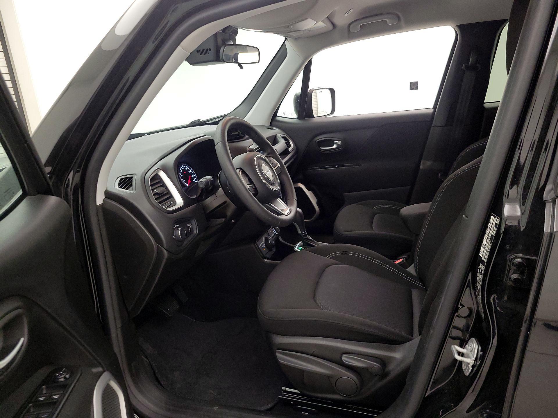 Thumbnail: 2021 Jeep Renegade - 11