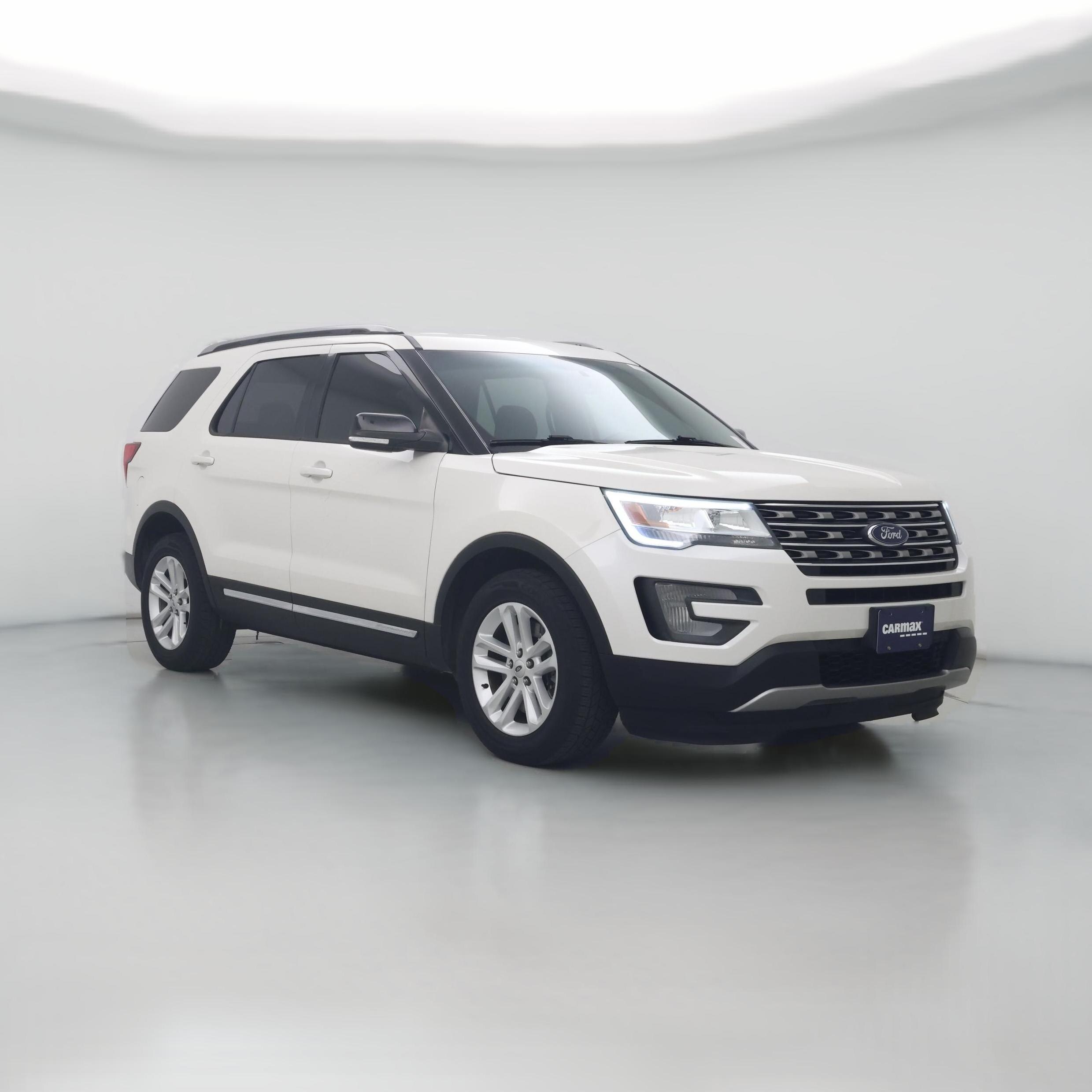 Thumbnail: 2016 Ford Explorer - 1