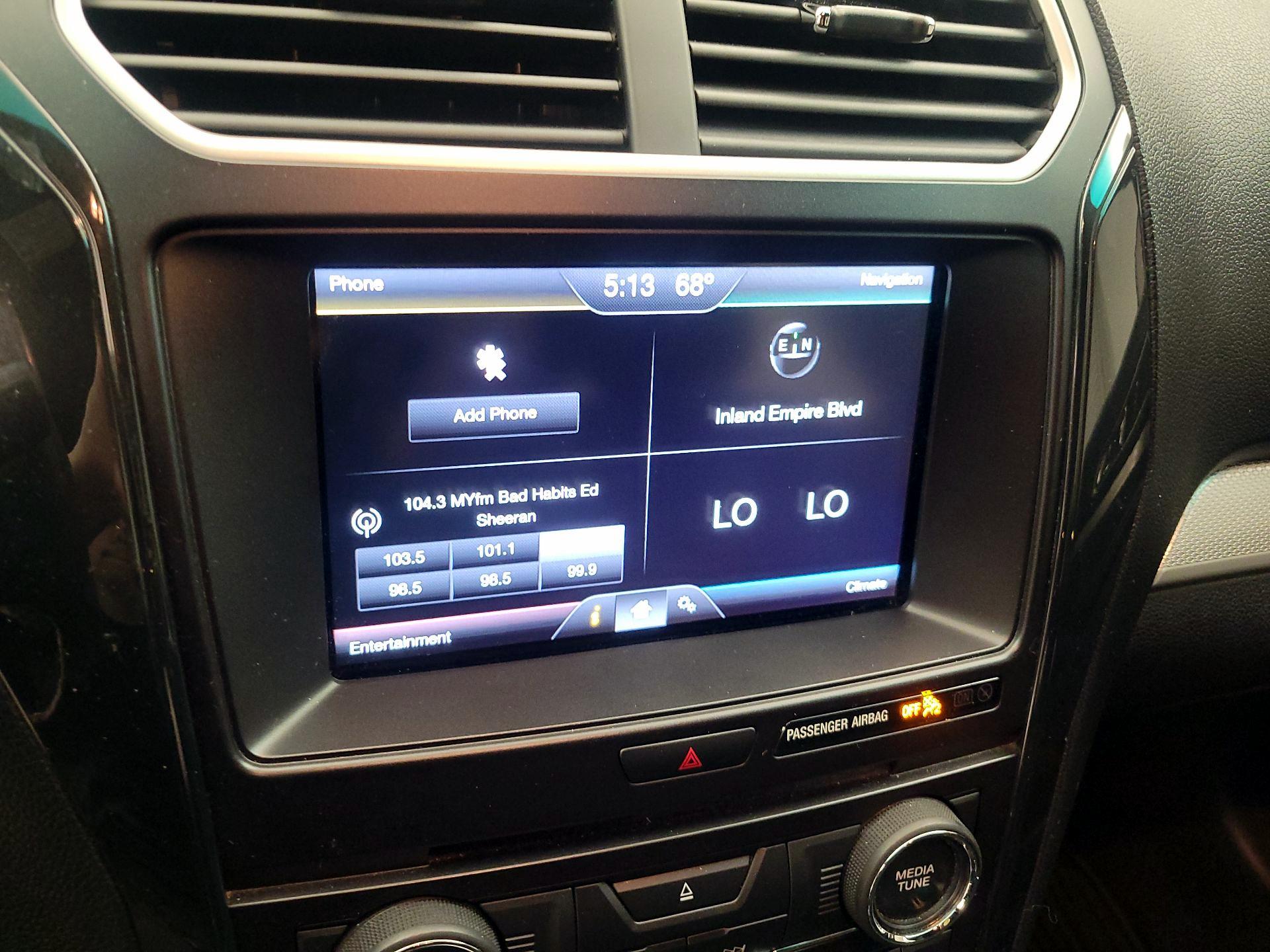 Thumbnail: 2016 Ford Explorer - 15