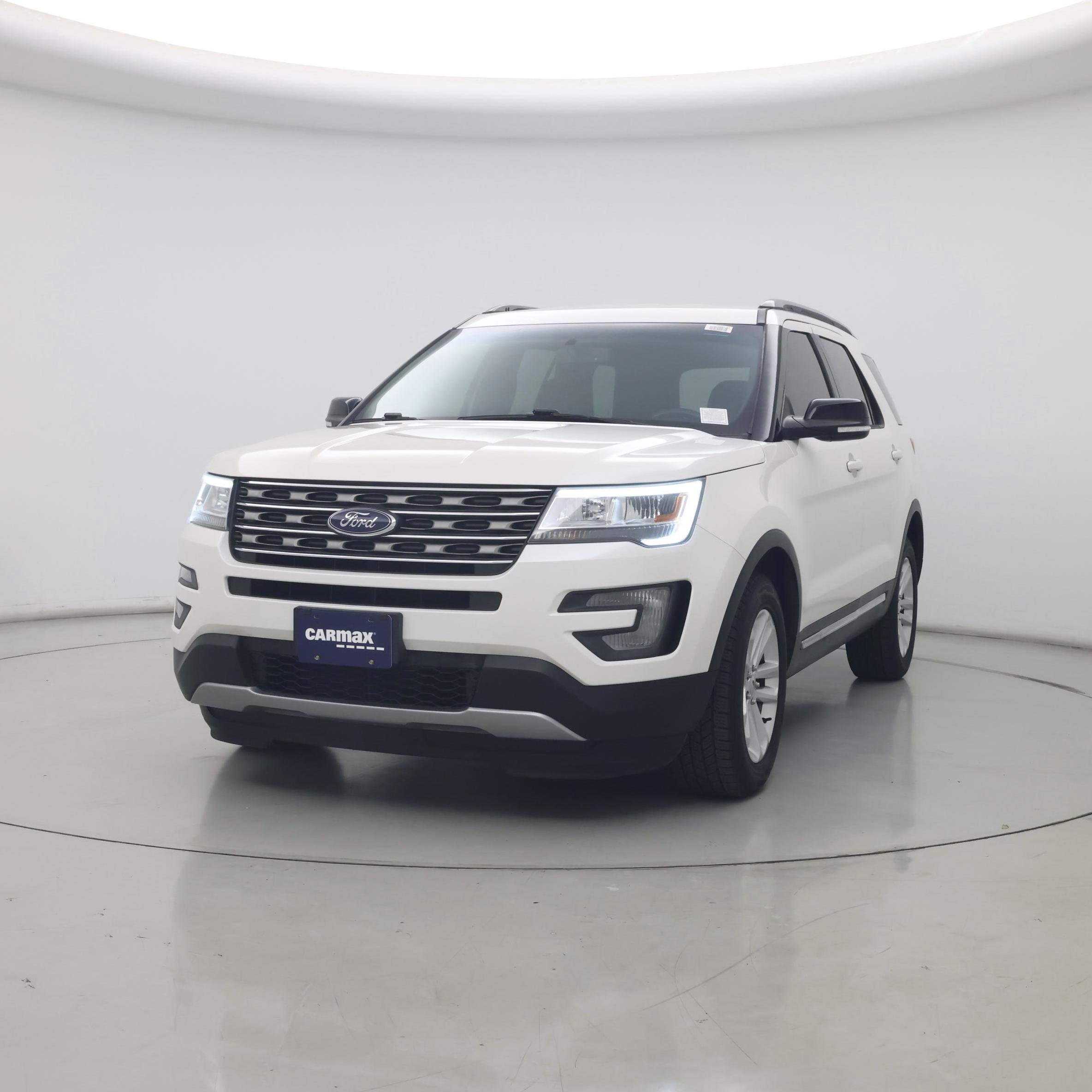 Thumbnail: 2016 Ford Explorer - 4