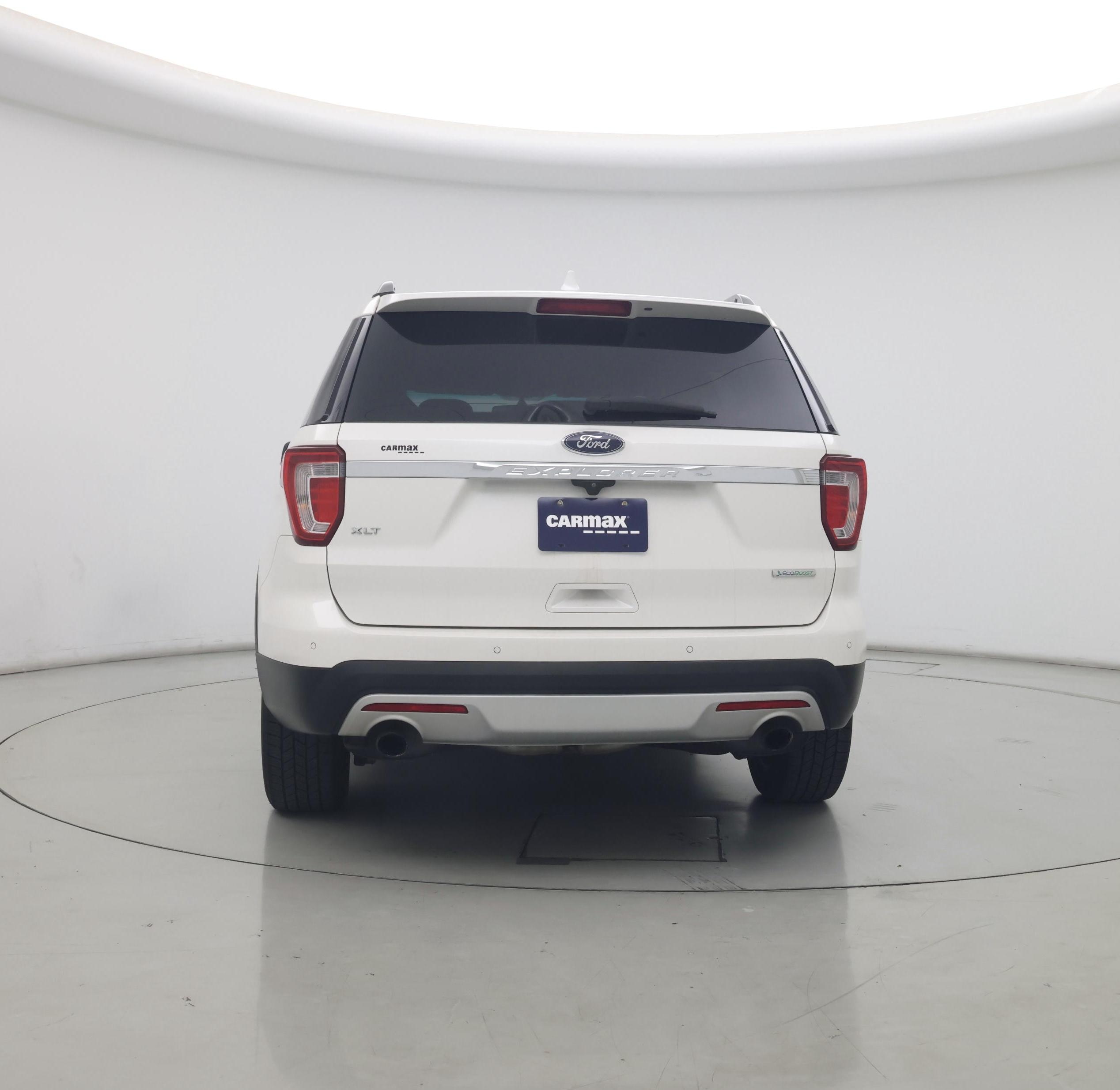 Thumbnail: 2016 Ford Explorer - 6