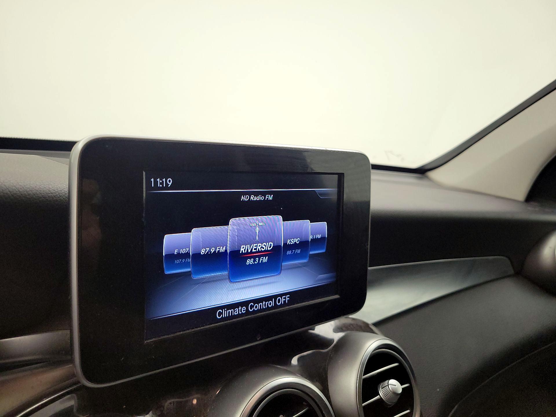 Thumbnail: 2017 Mercedes-Benz GLC - 15