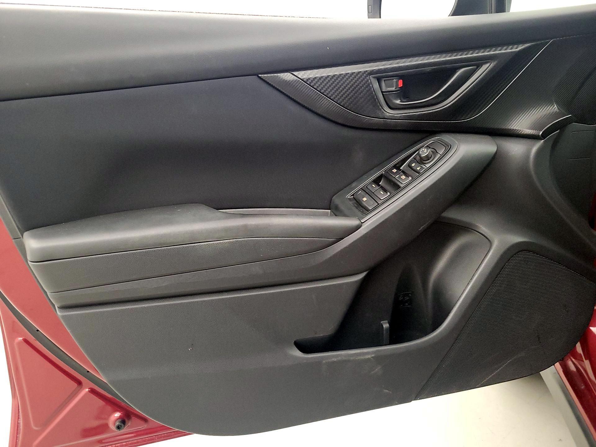 Thumbnail: 2018 Subaru Crosstrek - 12