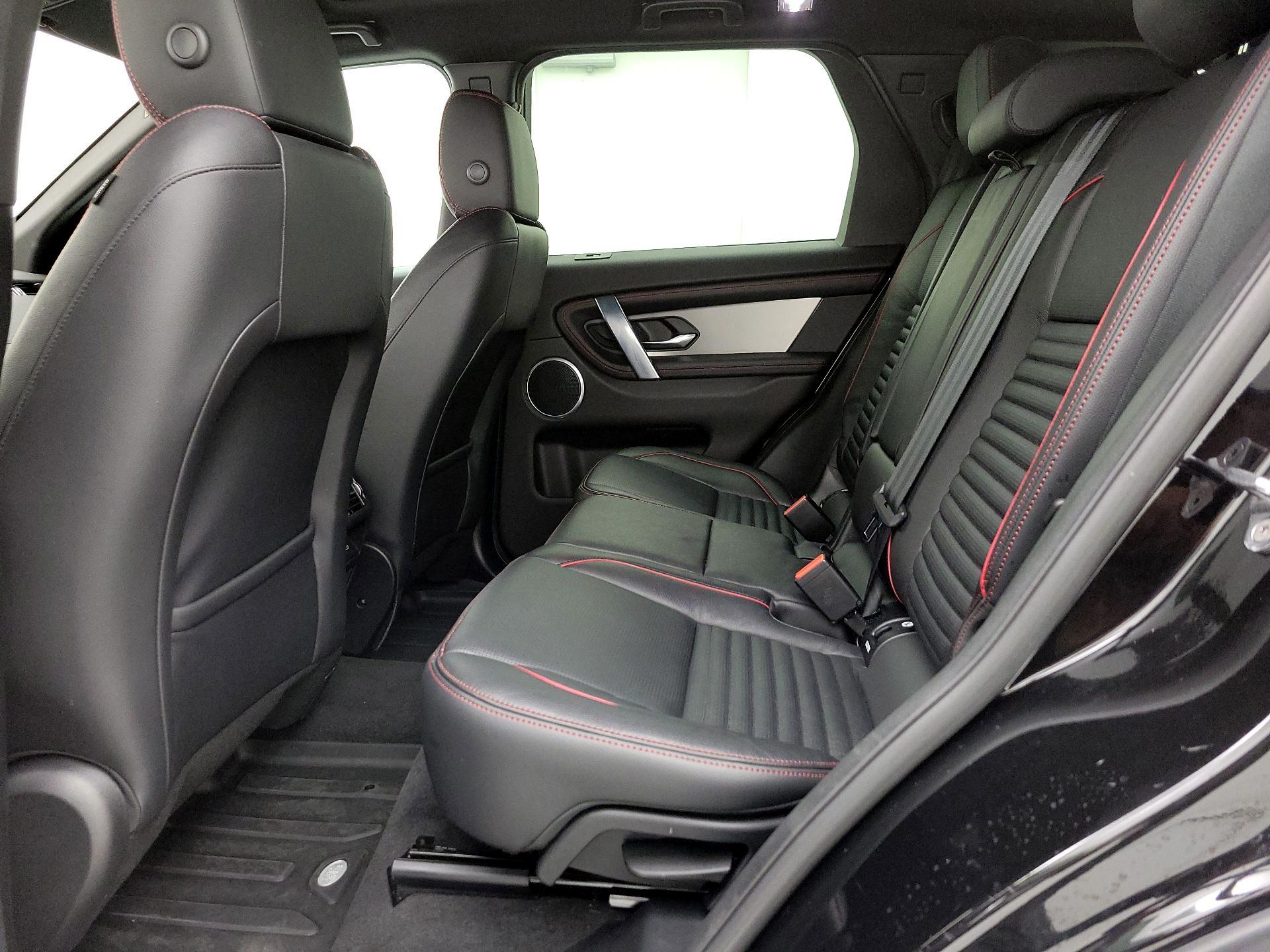 Thumbnail: 2021 Land Rover Discovery Sport - 20