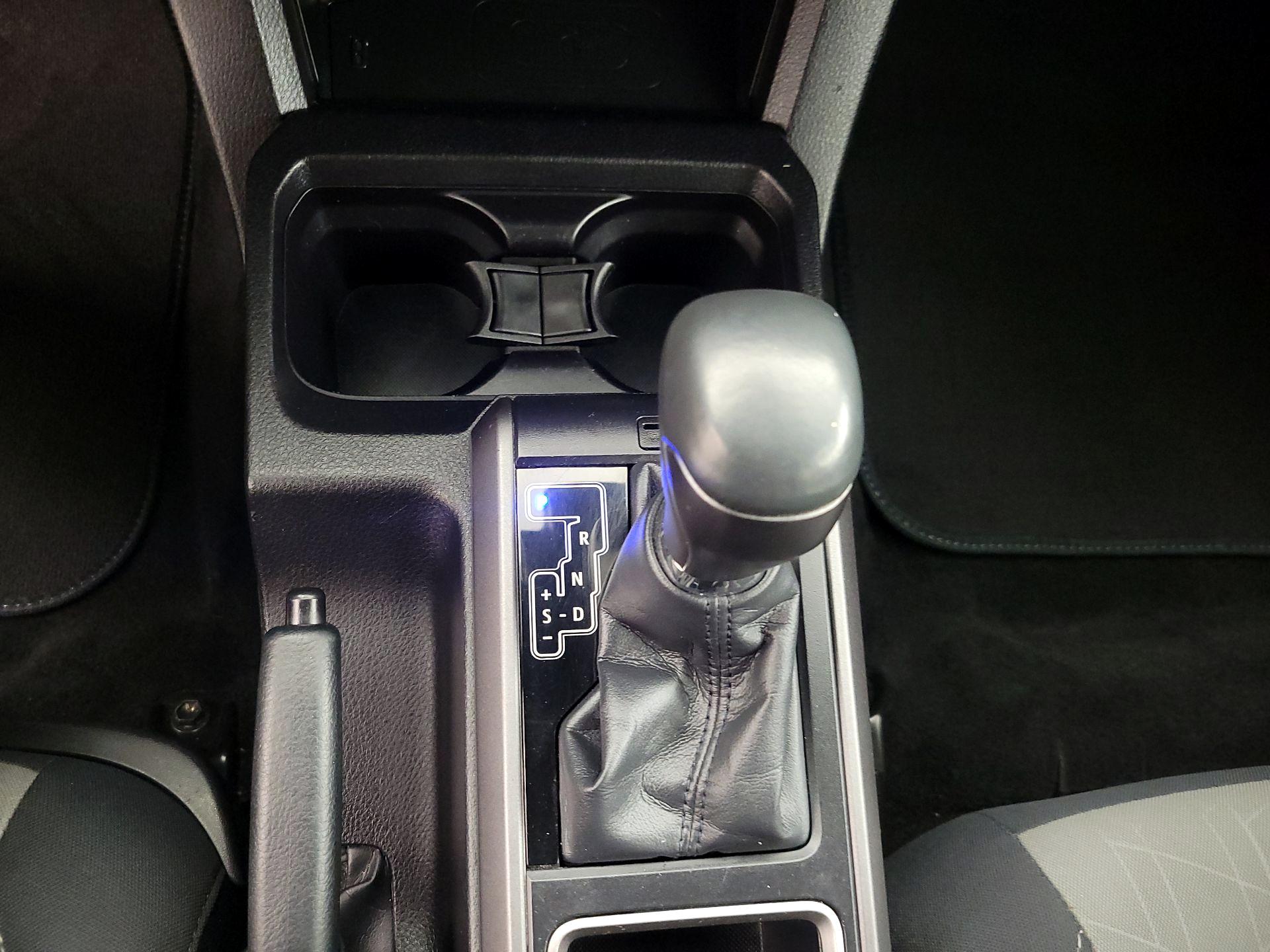 Thumbnail: 2022 Toyota Tacoma - 17