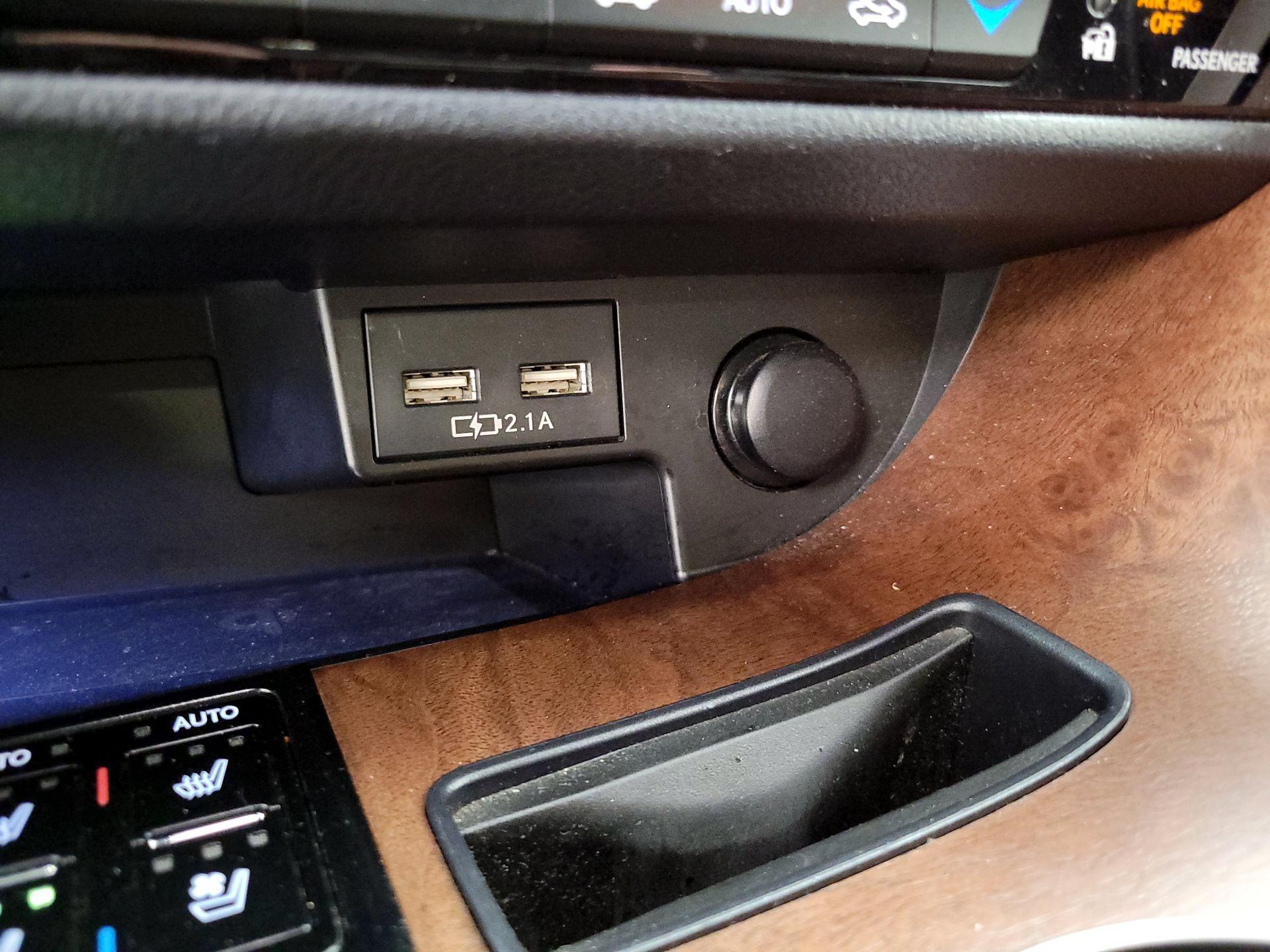 Thumbnail: 2022 Lexus RX - 18