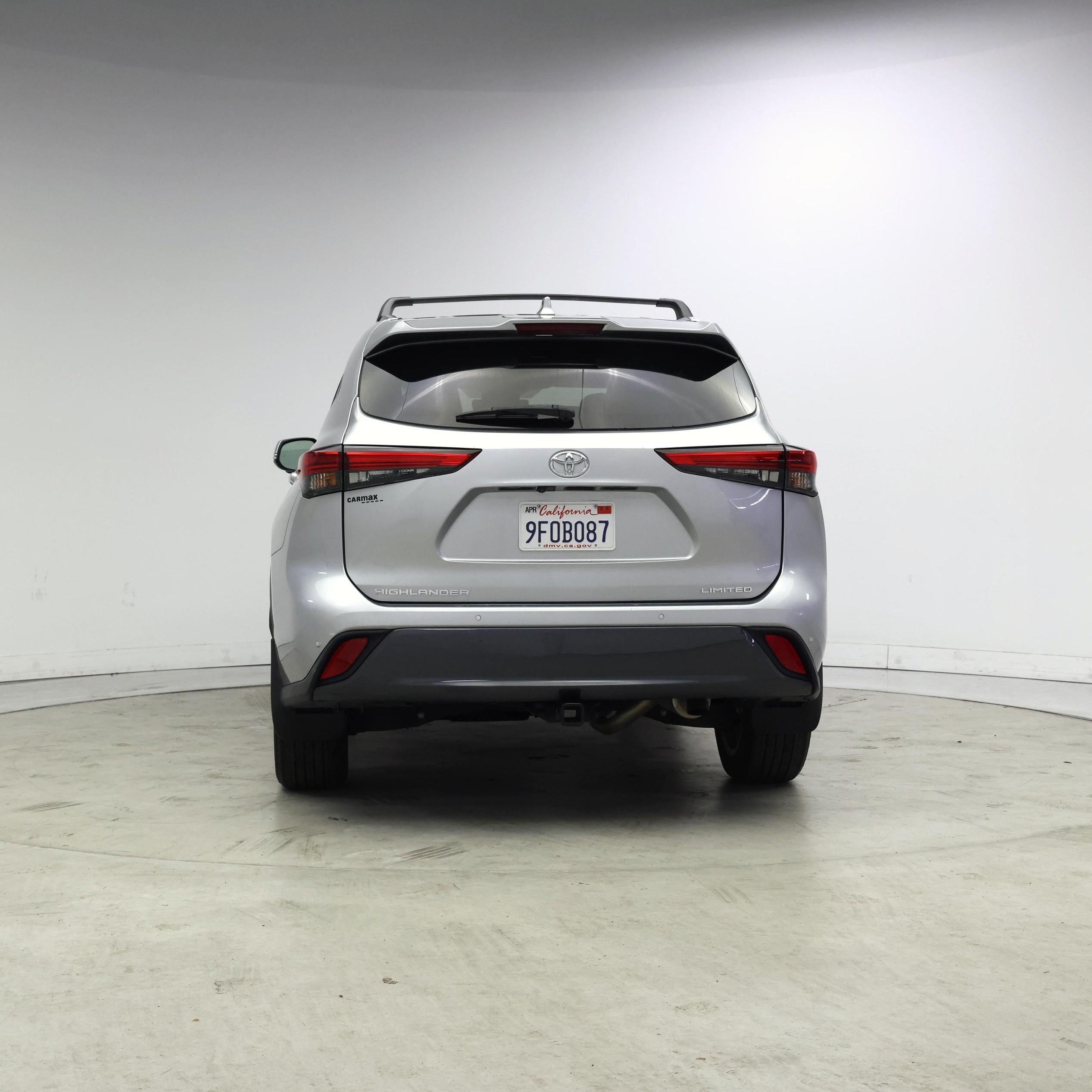 Thumbnail: 2023 Toyota Highlander - 6