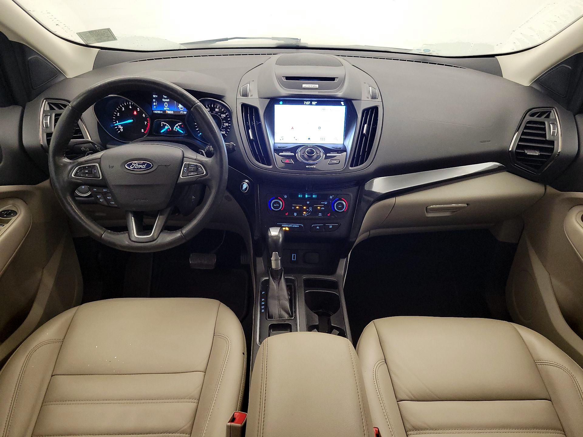 Thumbnail: 2017 Ford Escape - 9