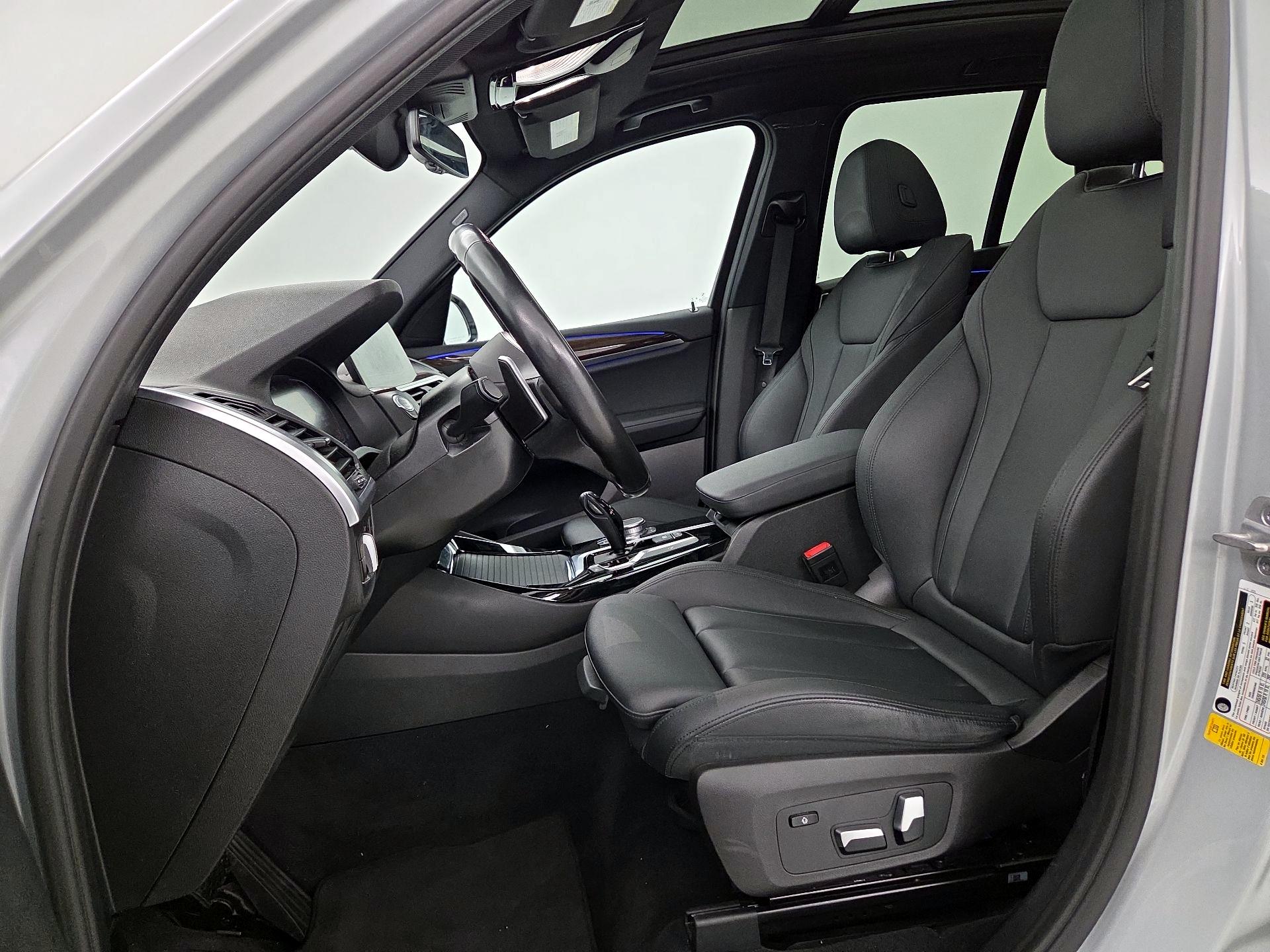 Thumbnail: 2021 BMW X3 - 11