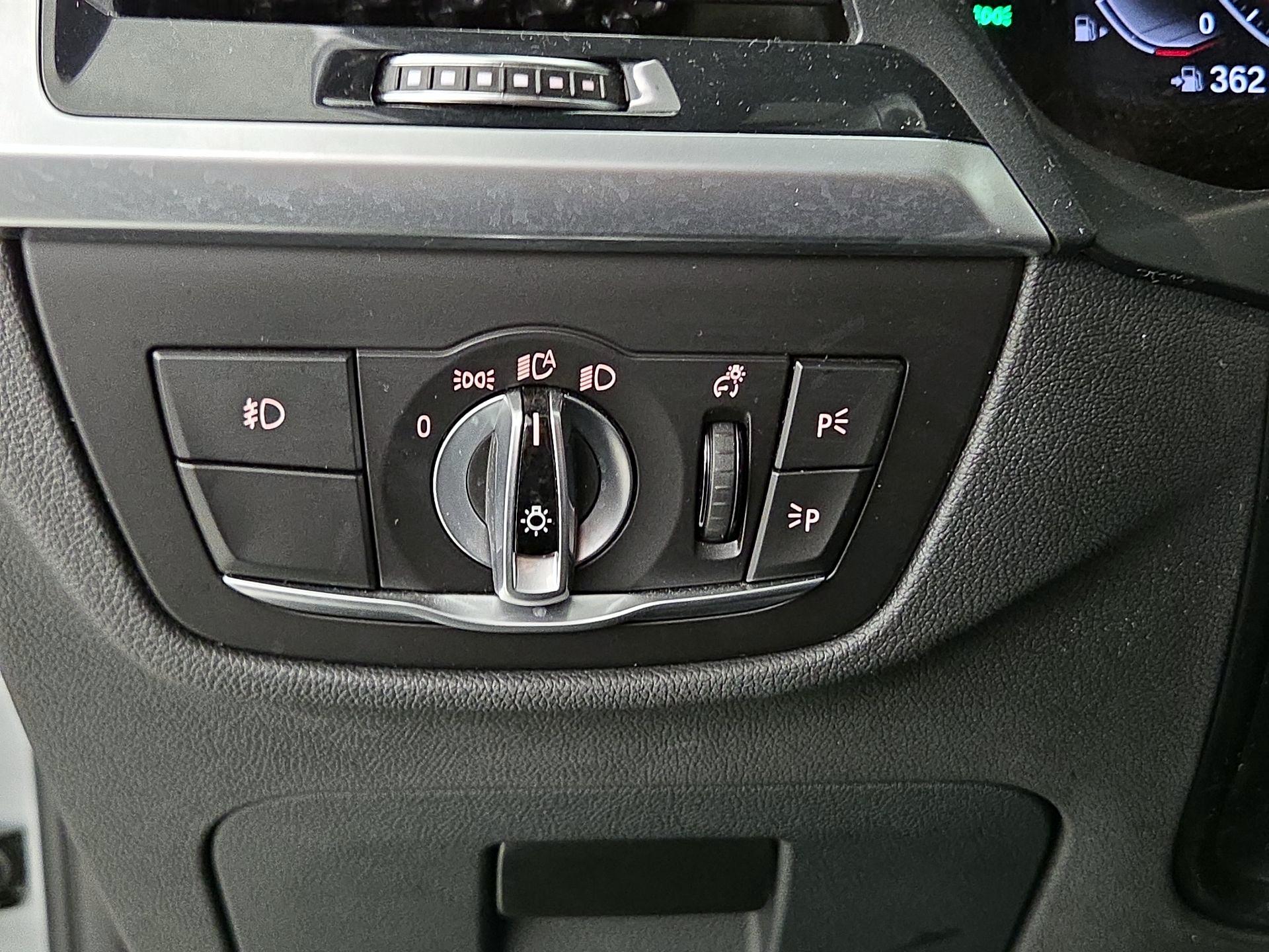 Thumbnail: 2021 BMW X3 - 13