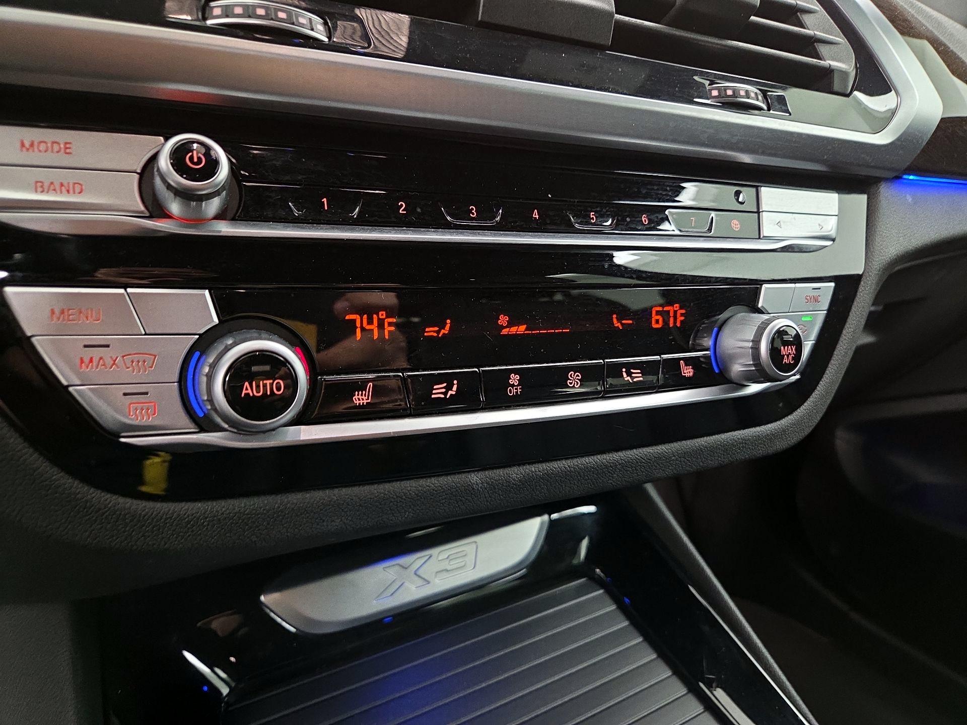 Thumbnail: 2021 BMW X3 - 17