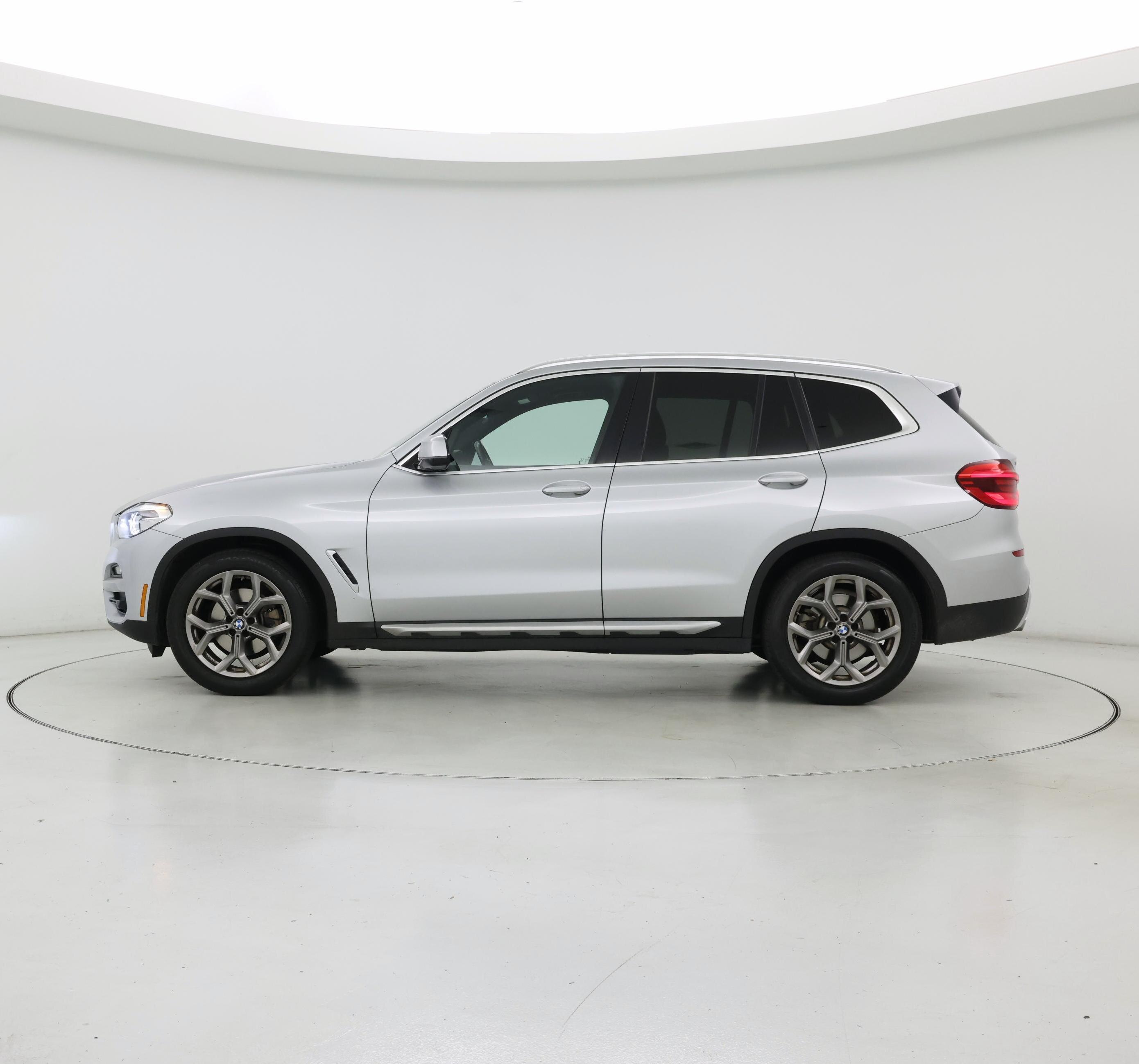 Thumbnail: 2021 BMW X3 - 3