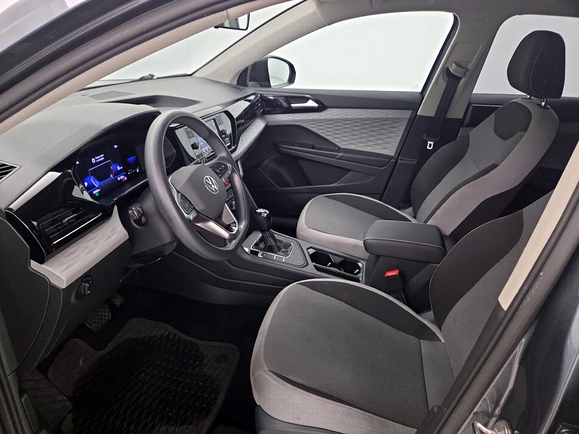 Thumbnail: 2022 Volkswagen Taos - 11