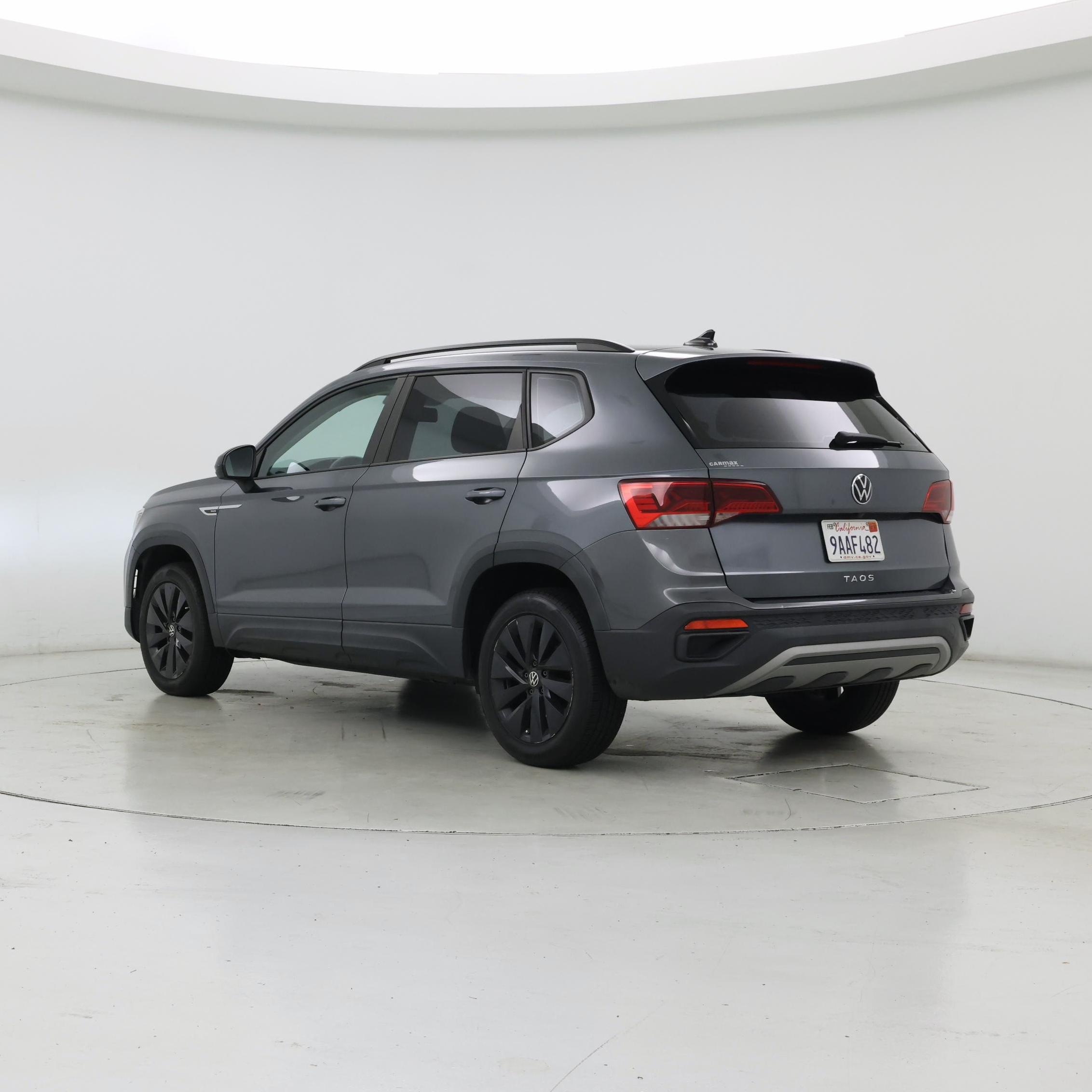 Thumbnail: 2022 Volkswagen Taos - 2