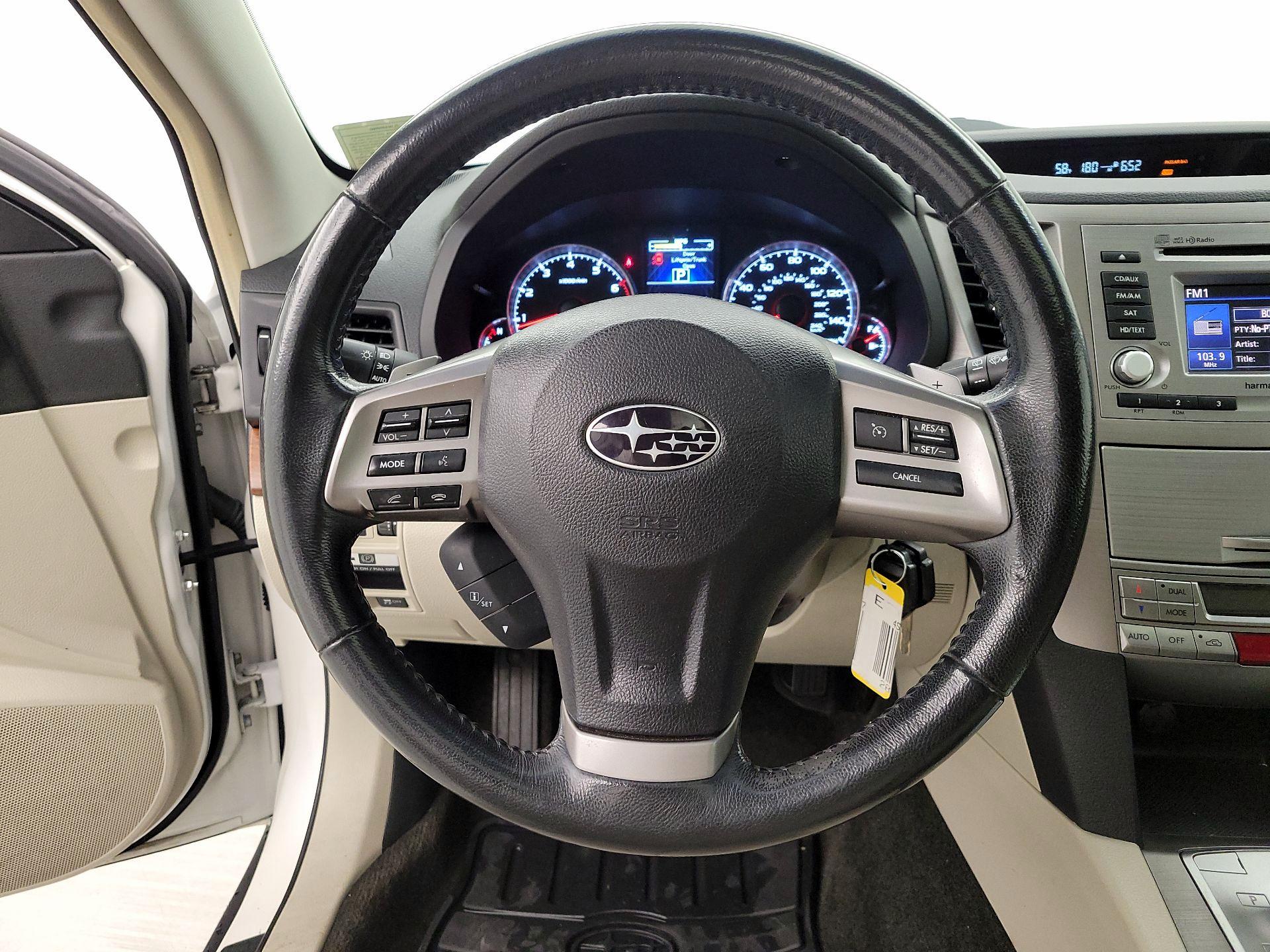 Thumbnail: 2014 Subaru Outback - 10