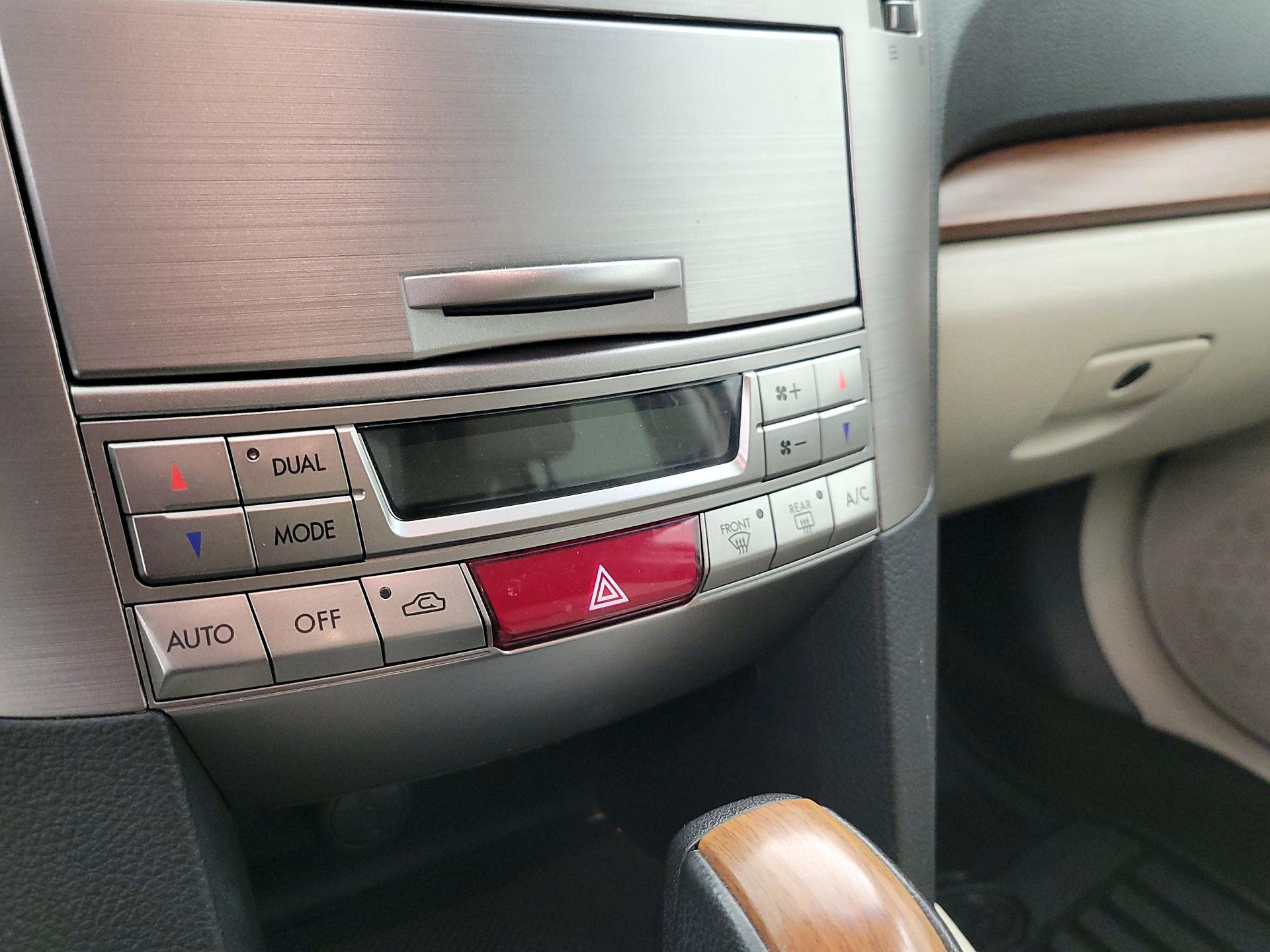 Thumbnail: 2014 Subaru Outback - 16