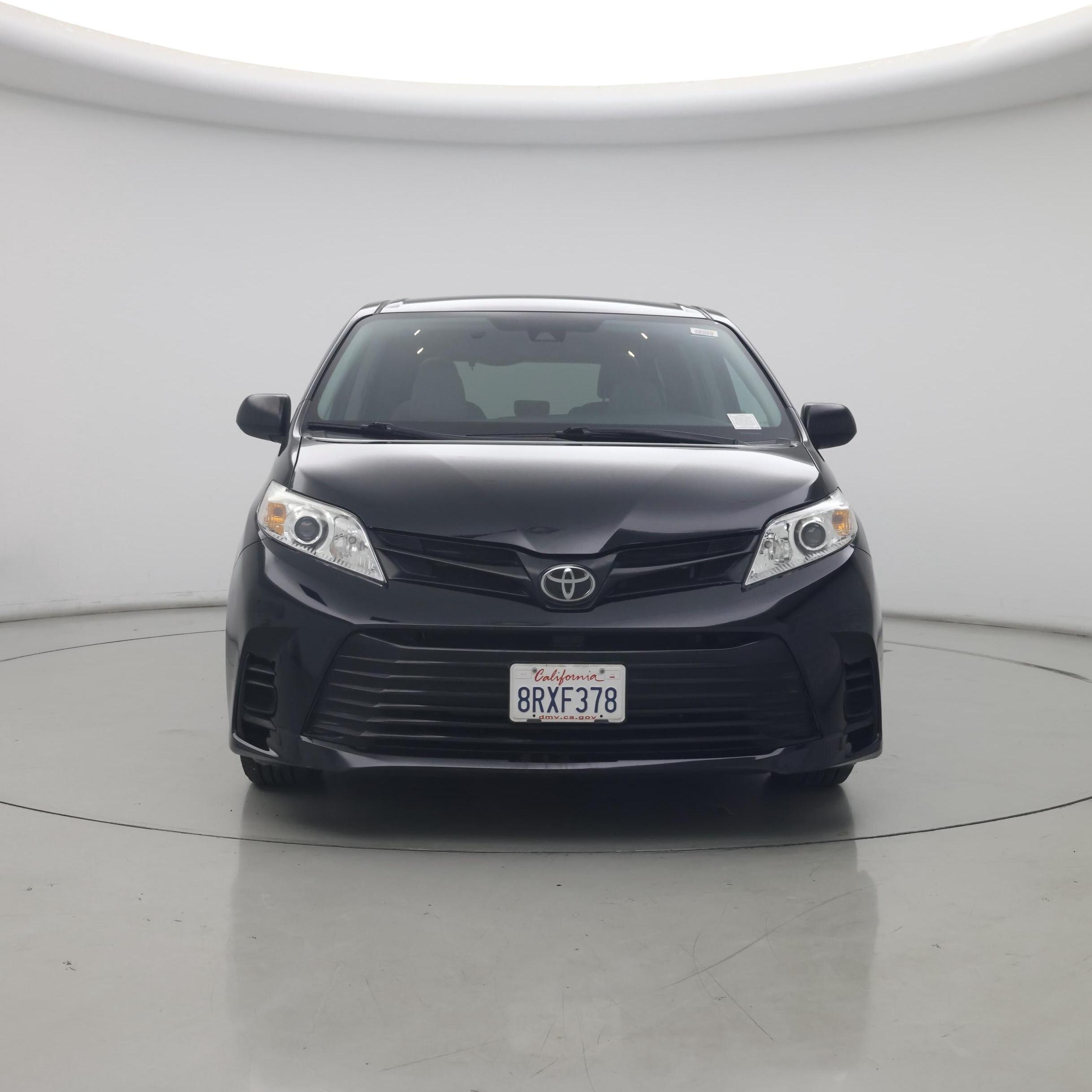 Thumbnail: 2020 Toyota Sienna - 5