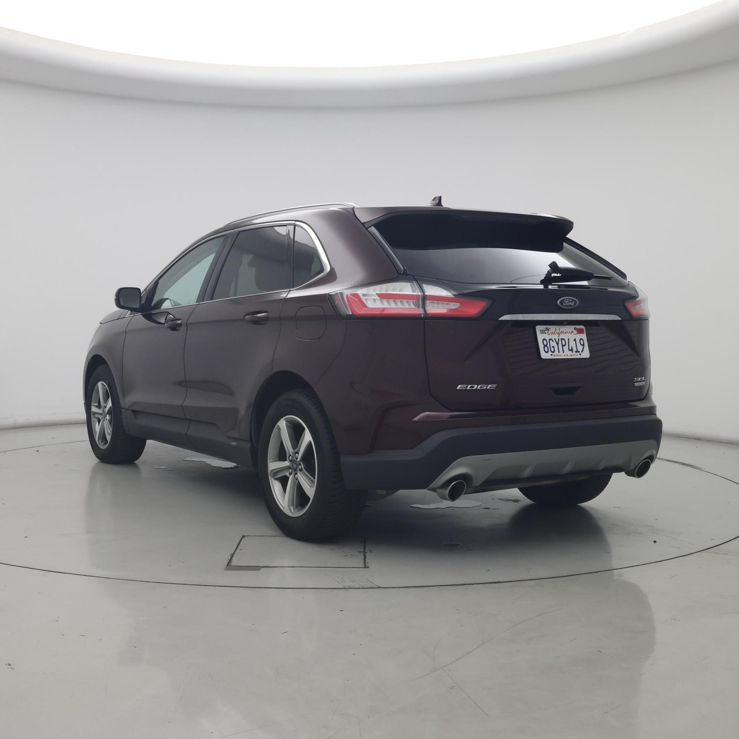 Thumbnail: 2019 Ford Edge - 2