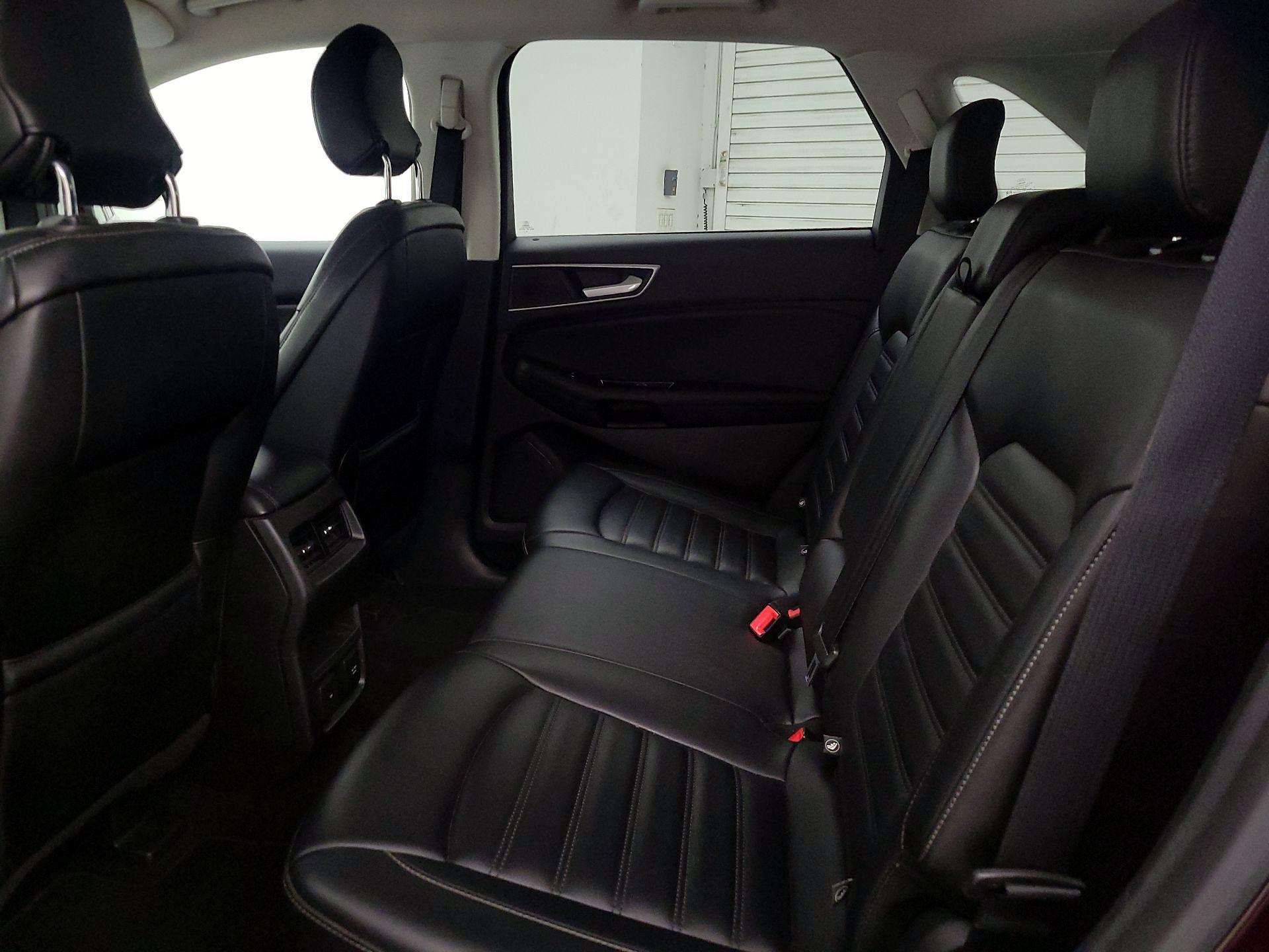 Thumbnail: 2019 Ford Edge - 20