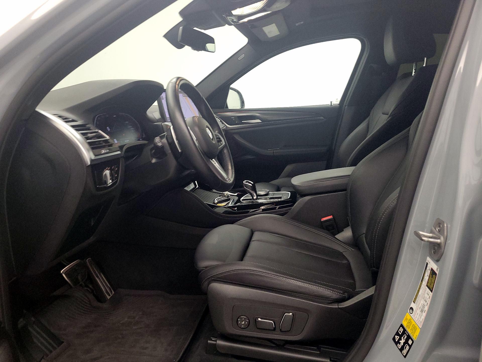 Thumbnail: 2024 BMW X4 - 11