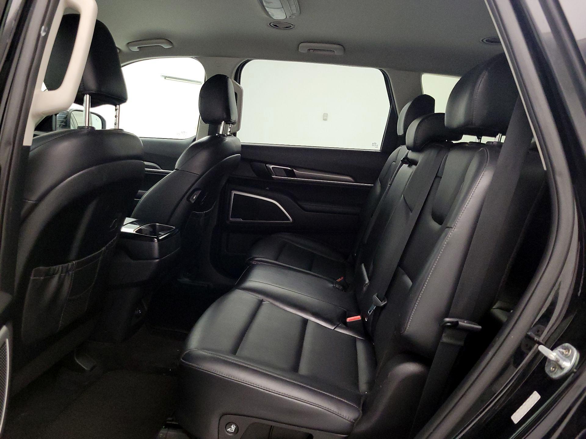 Thumbnail: 2021 Kia Telluride - 19