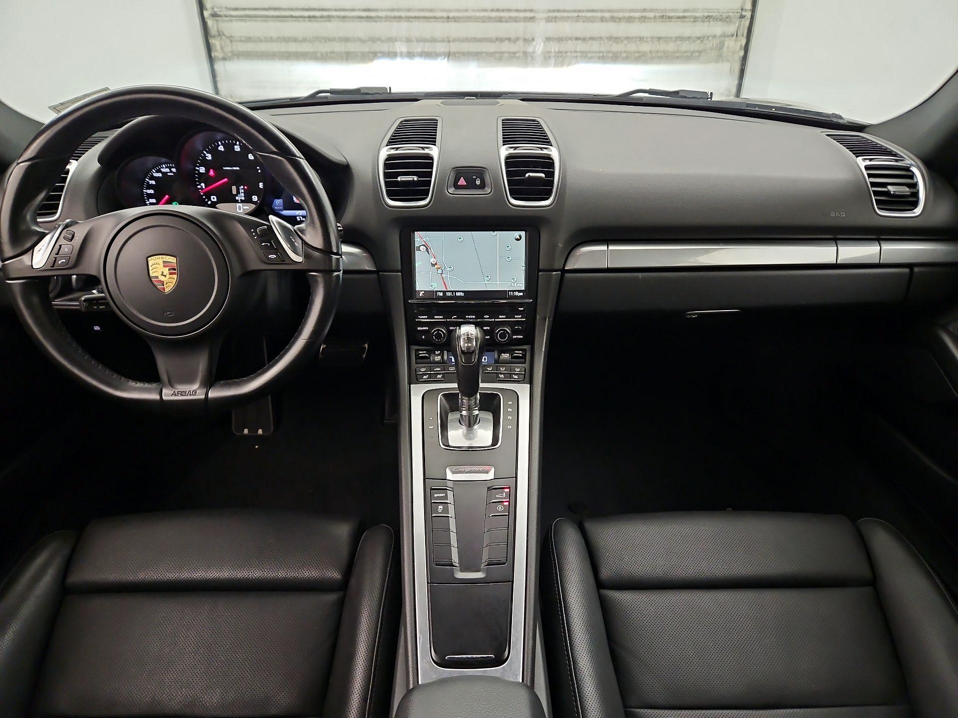 Thumbnail: 2016 Porsche Cayman - 9