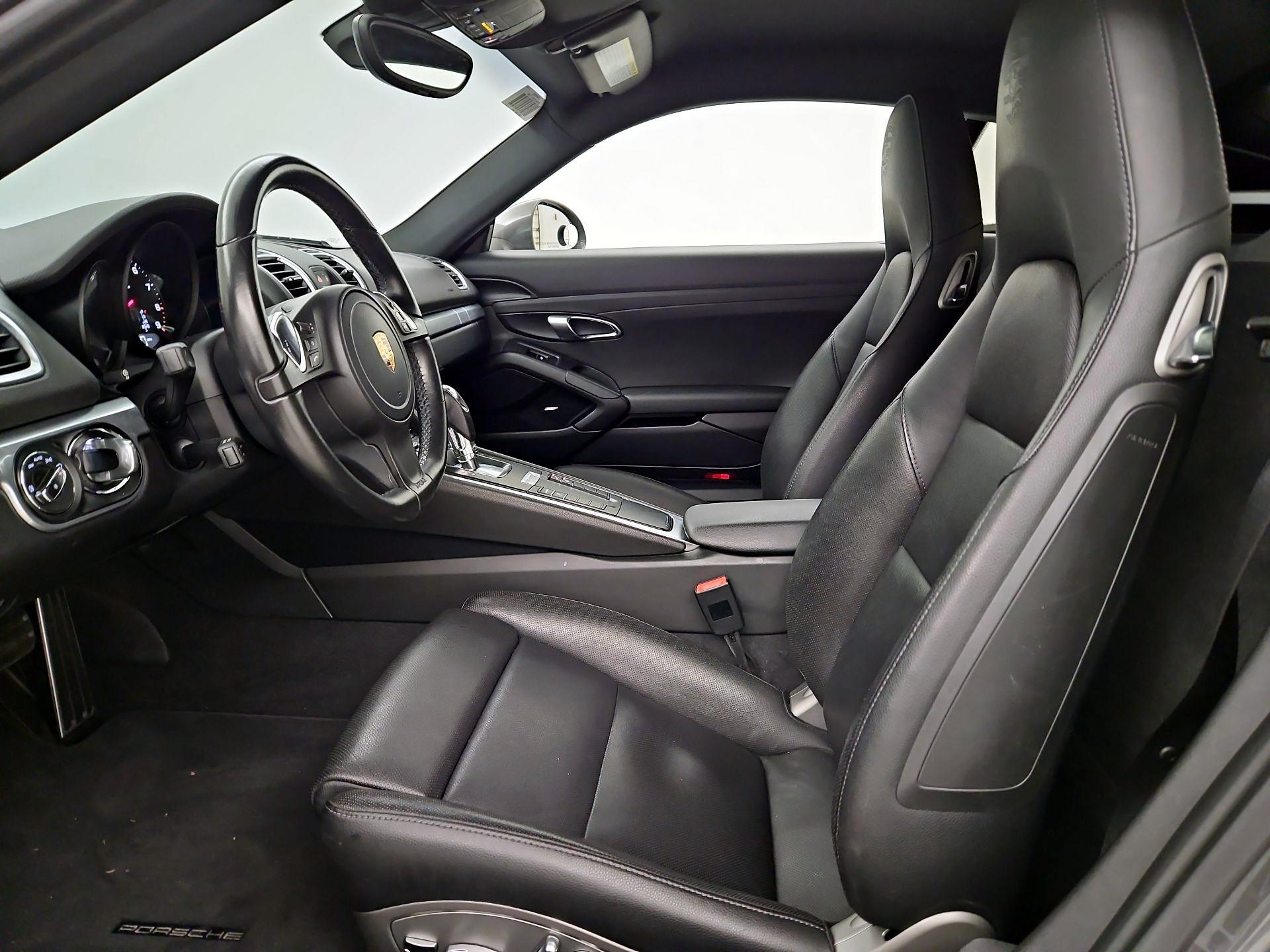 Thumbnail: 2016 Porsche Cayman - 11